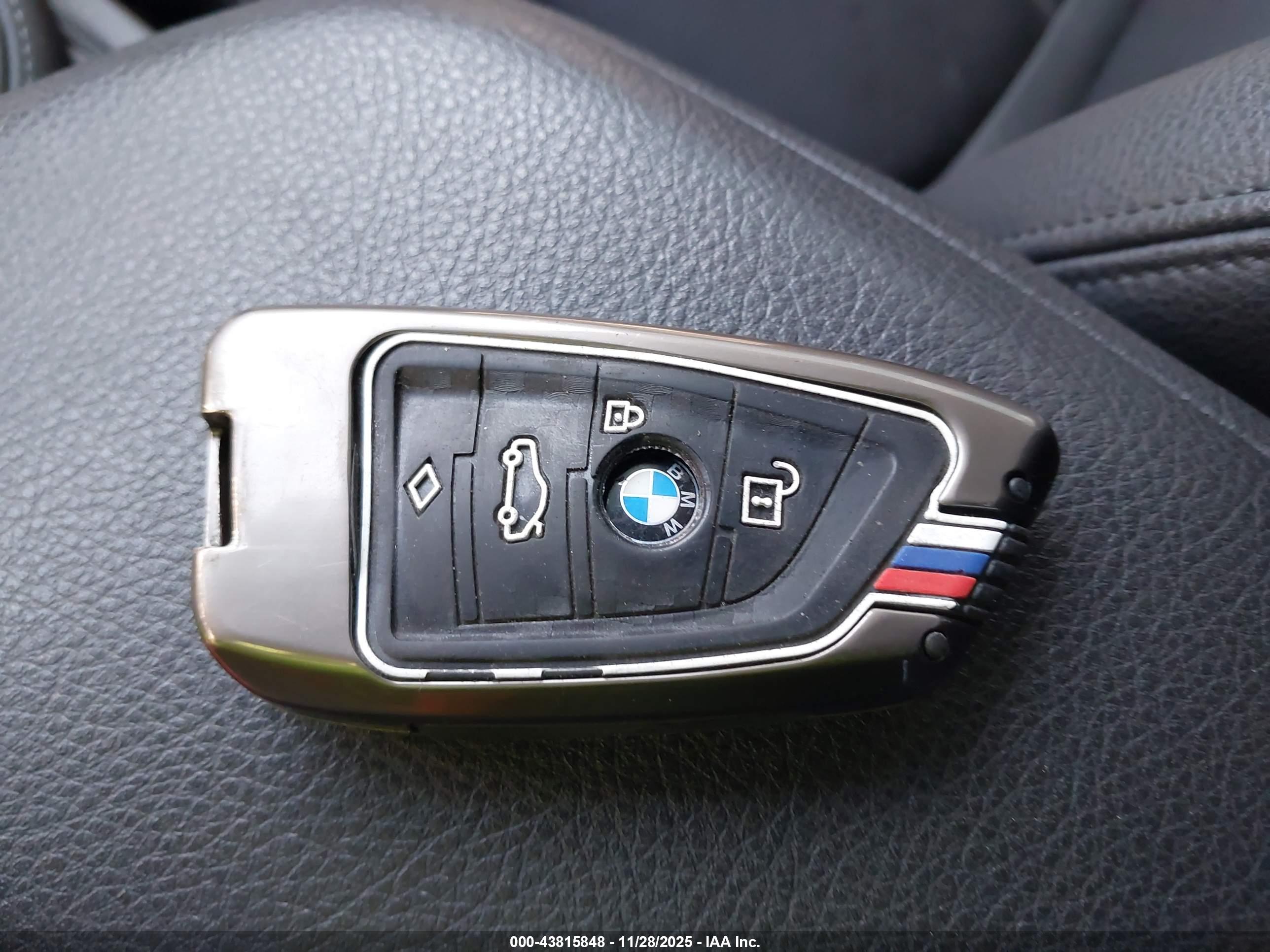 BMW X1 image 11