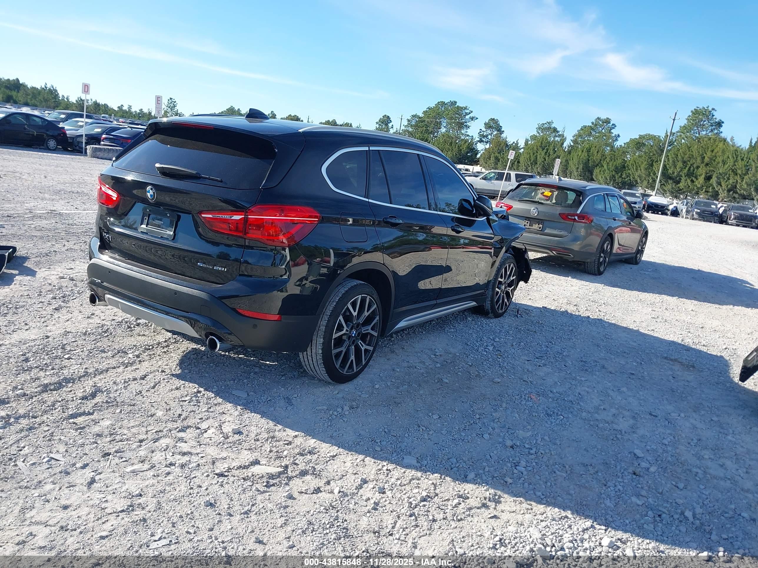 BMW X1 image 4
