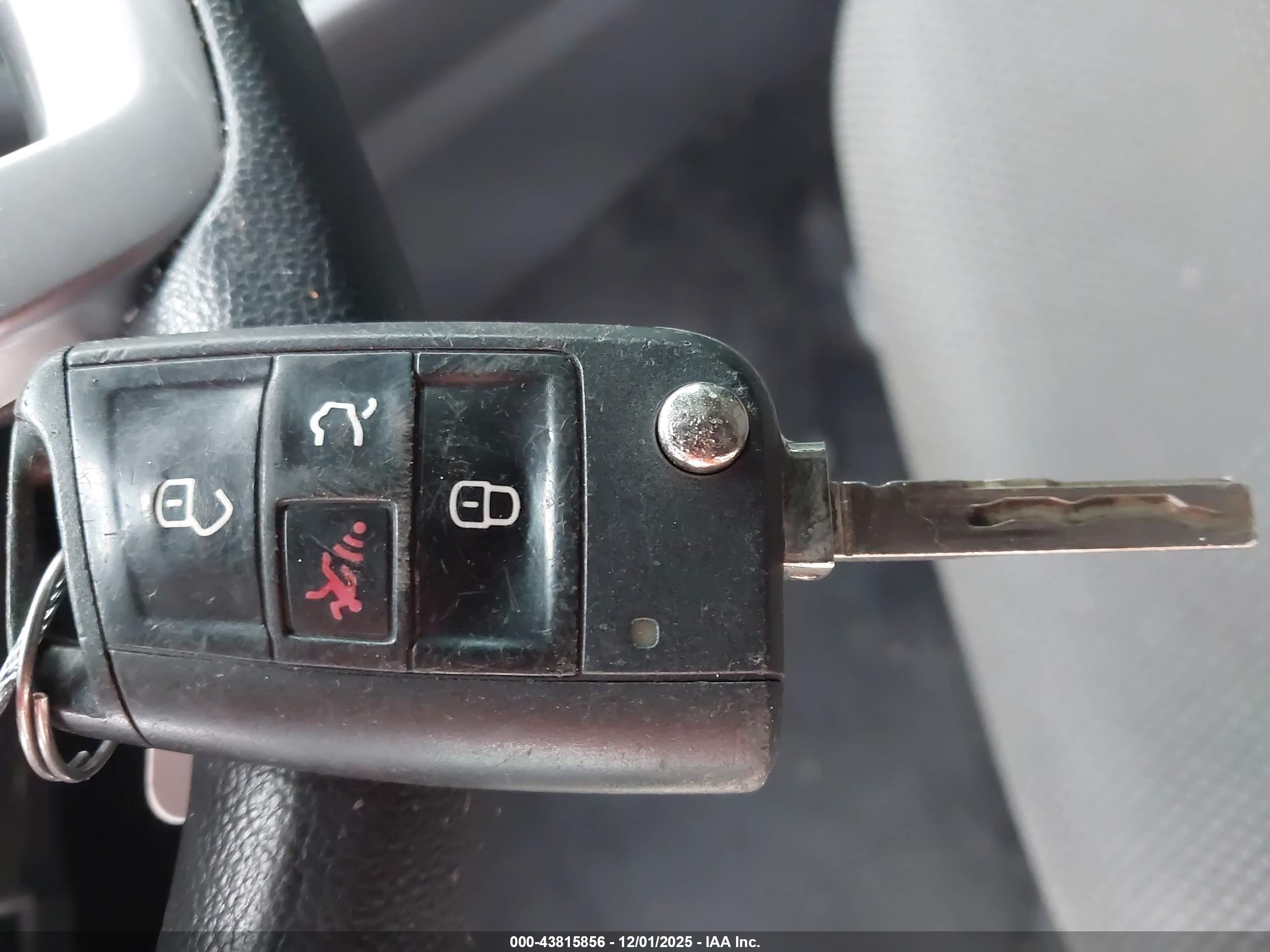 VOLKSWAGEN JETTA image 11