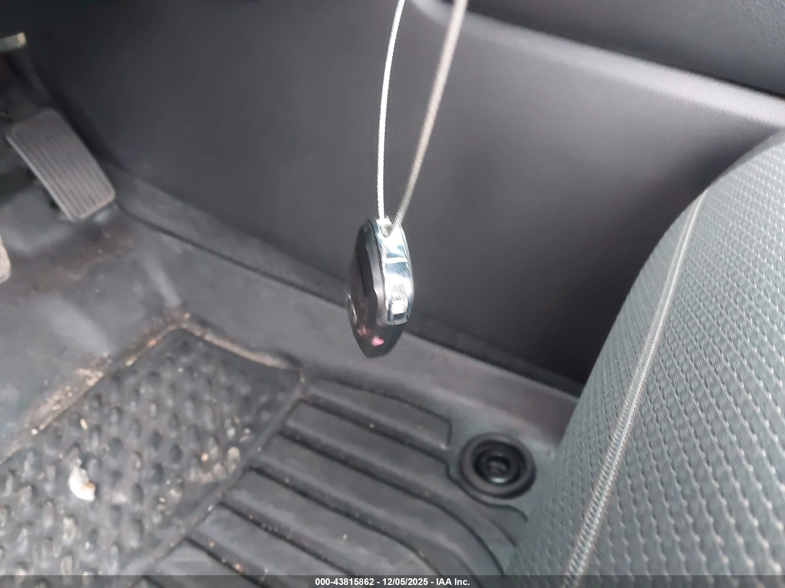 HONDA CR-V image 11