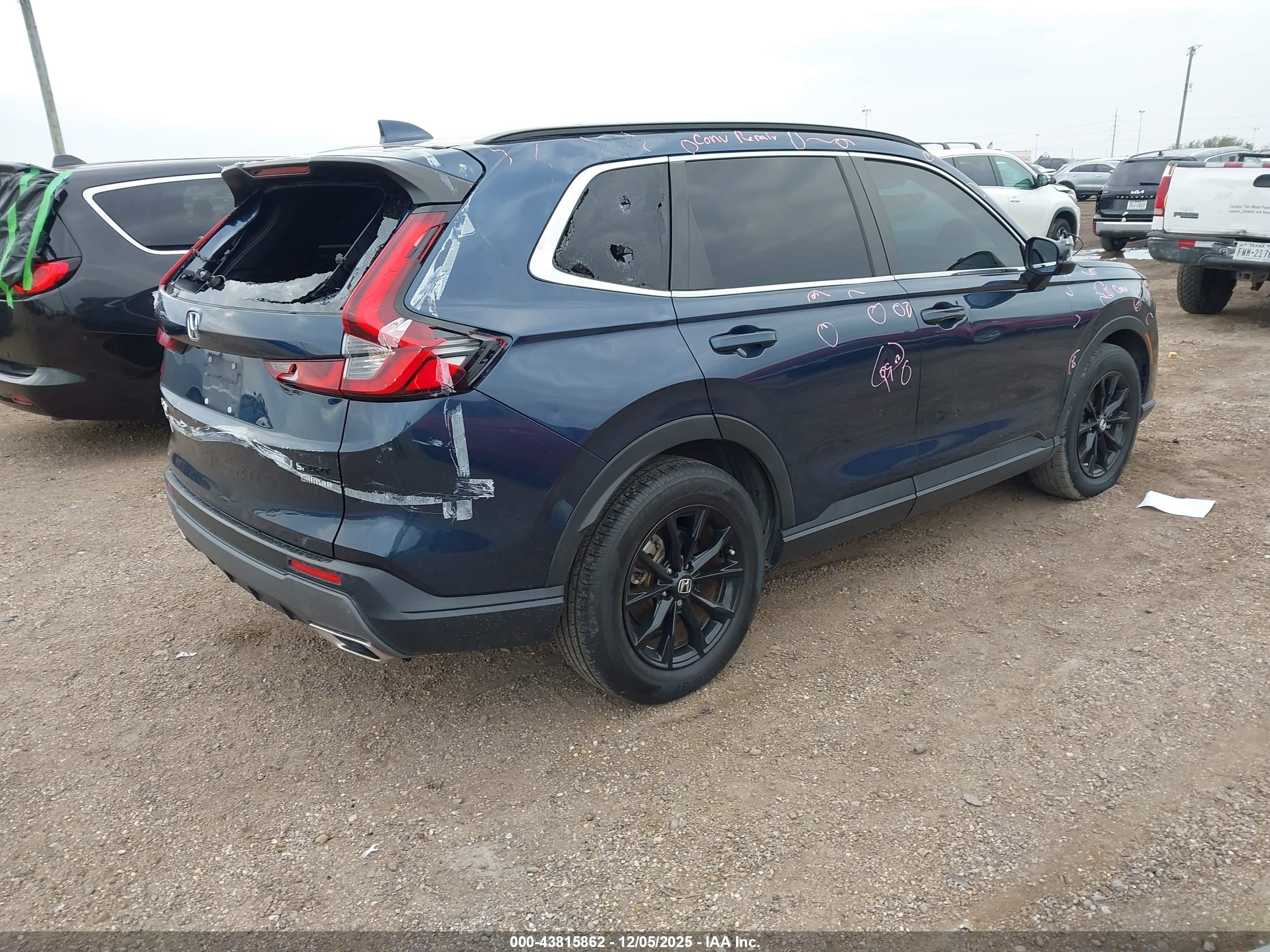 HONDA CR-V image 4