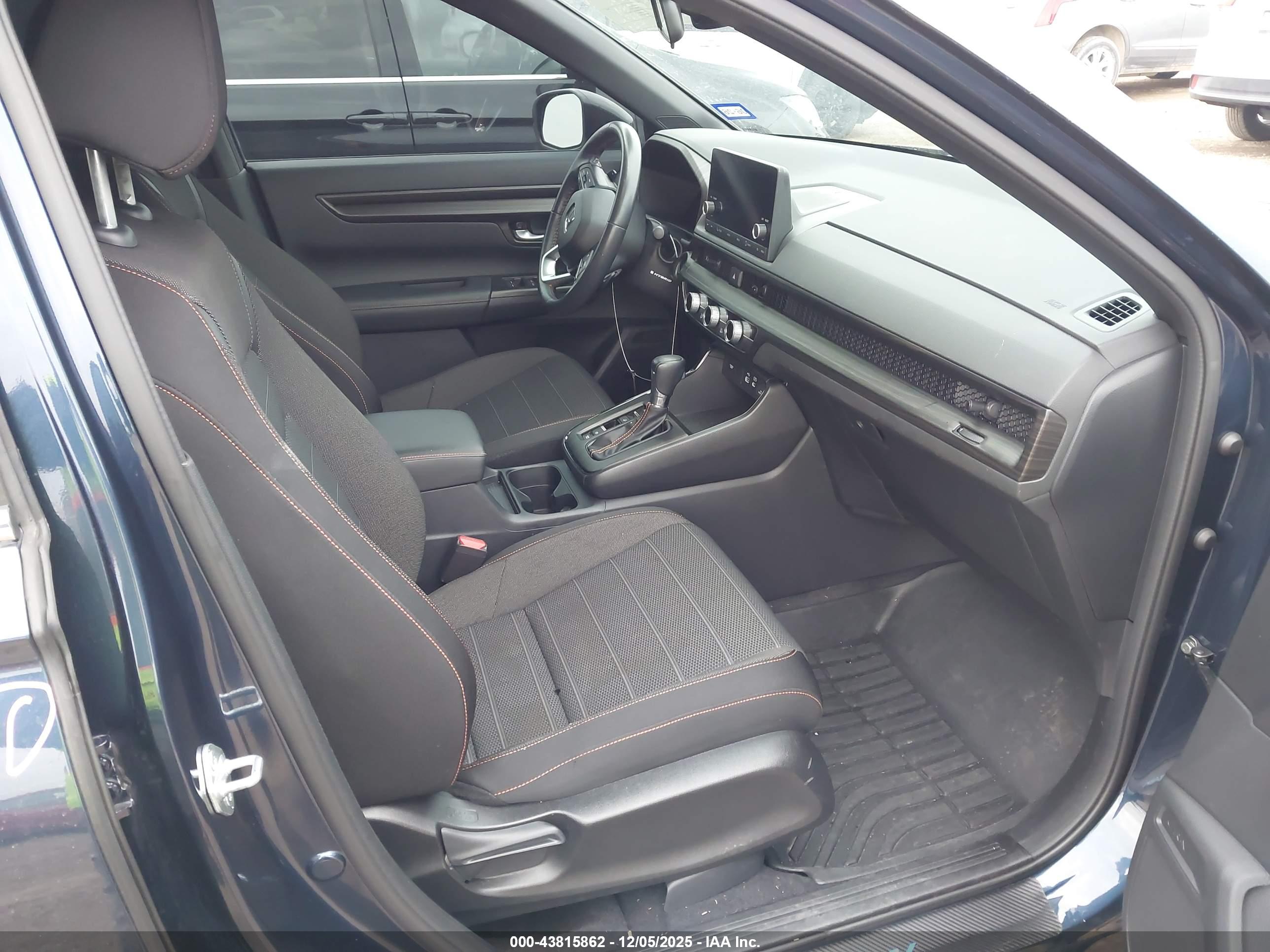 HONDA CR-V image 5