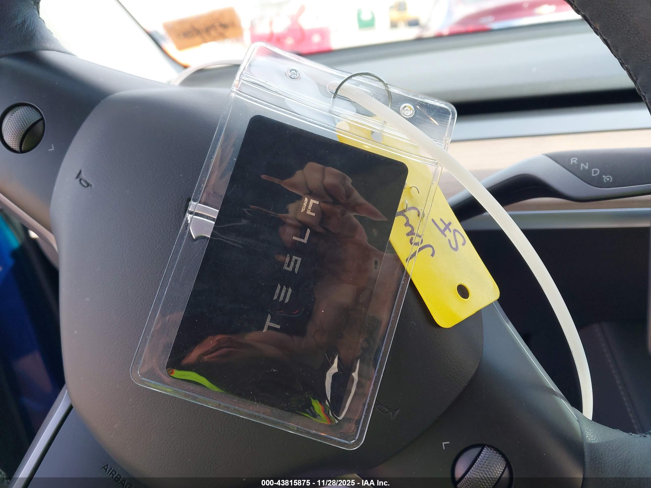 TESLA MODEL image 11