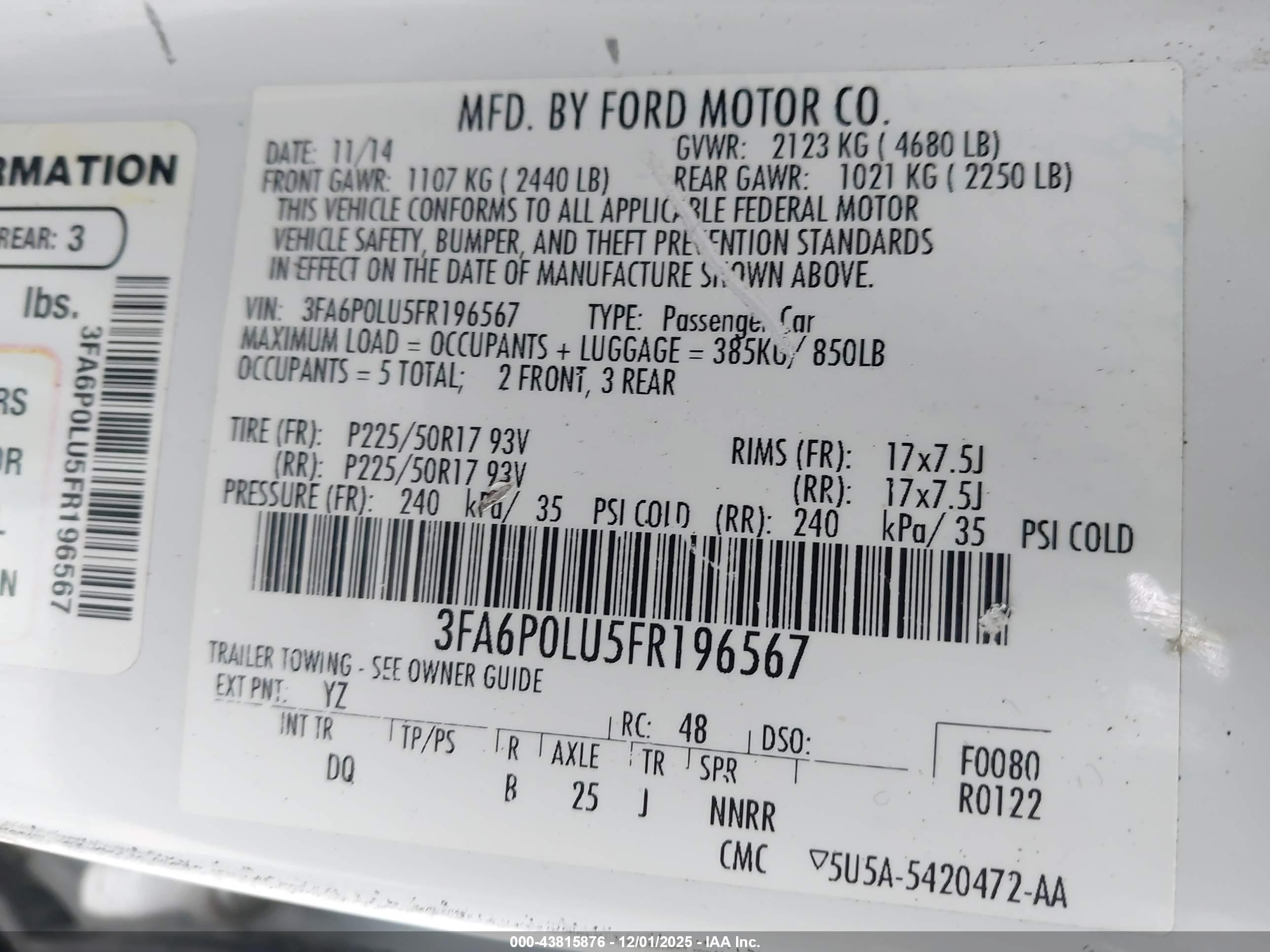 FORD FUSION image 9