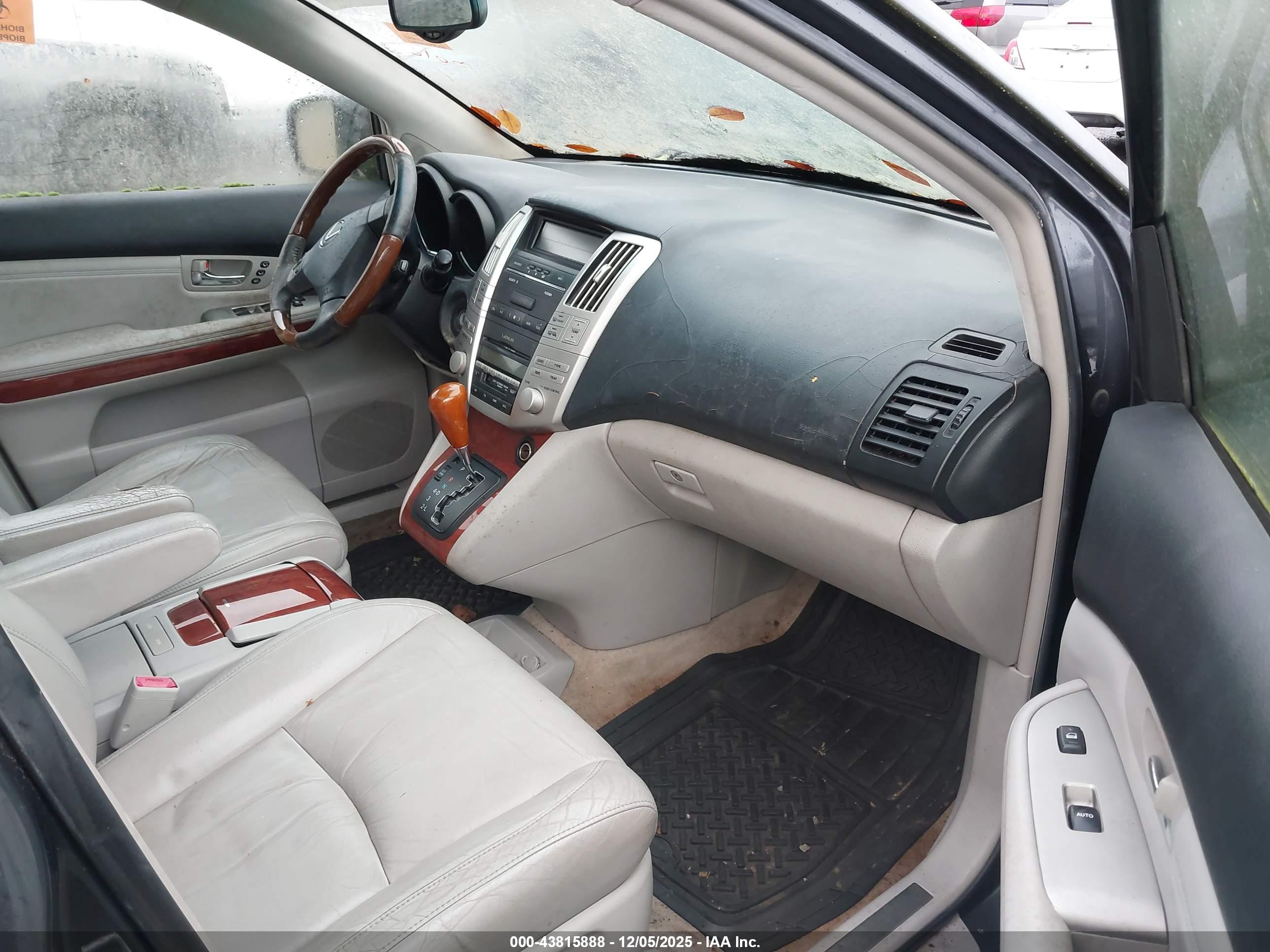 LEXUS 330RX image 5