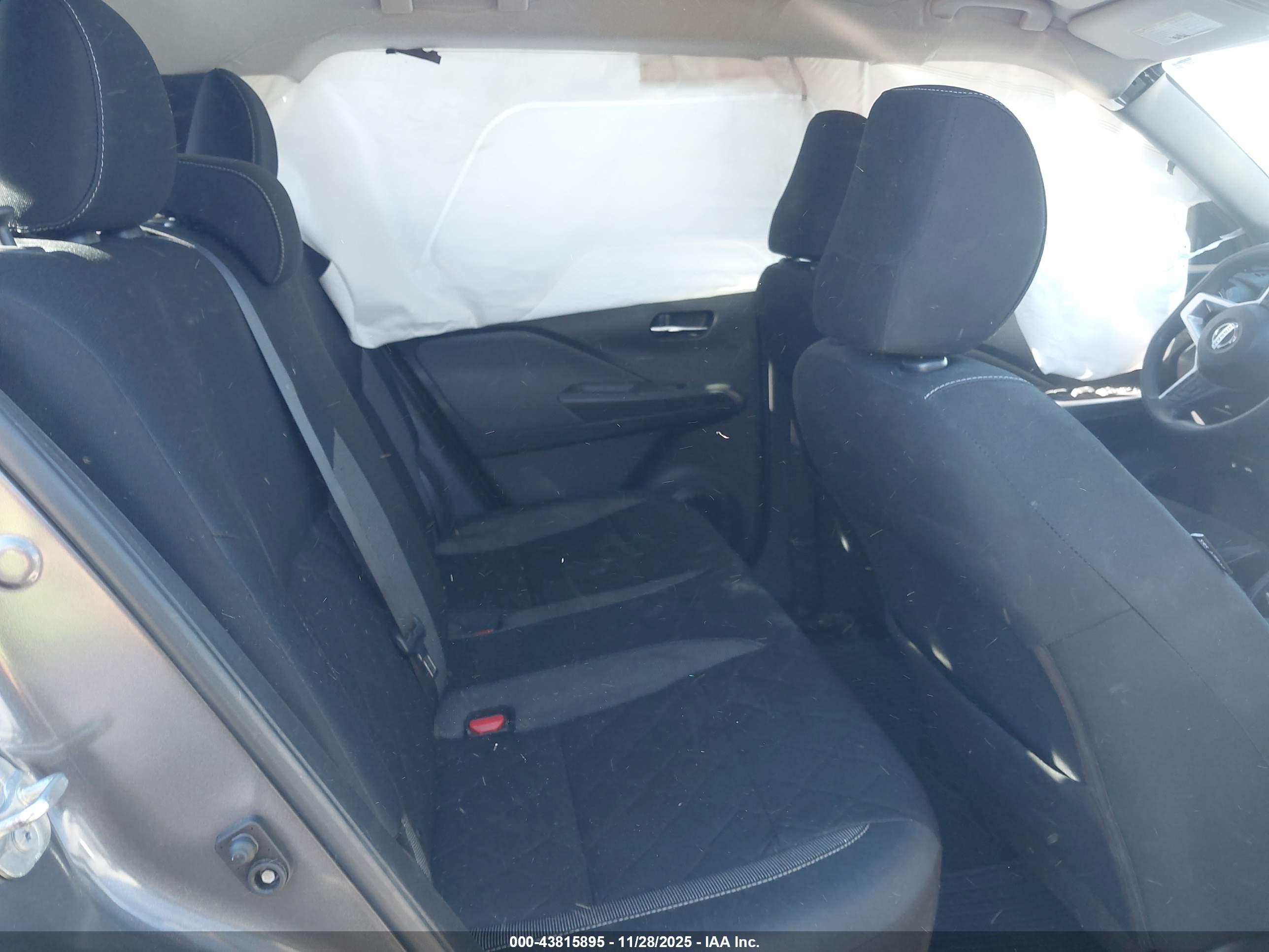 NISSAN KICKS image 8