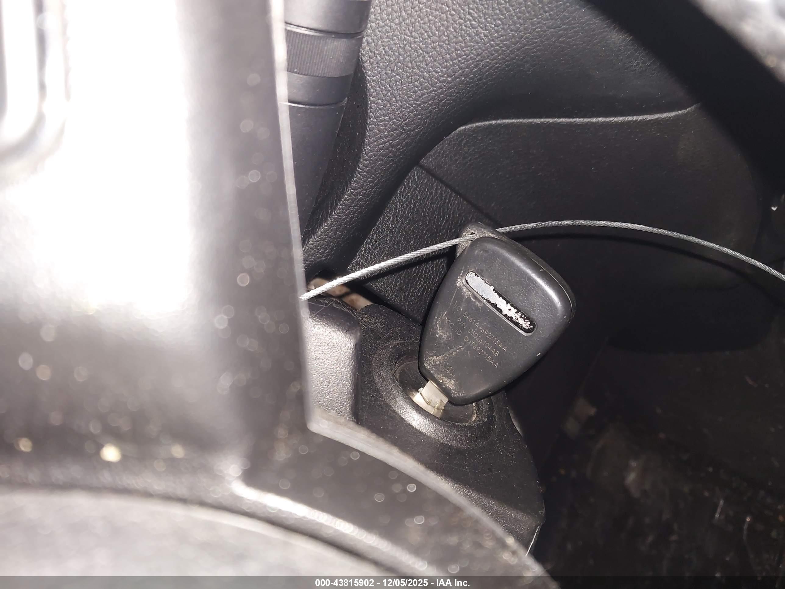 JEEP WRANGLER image 11