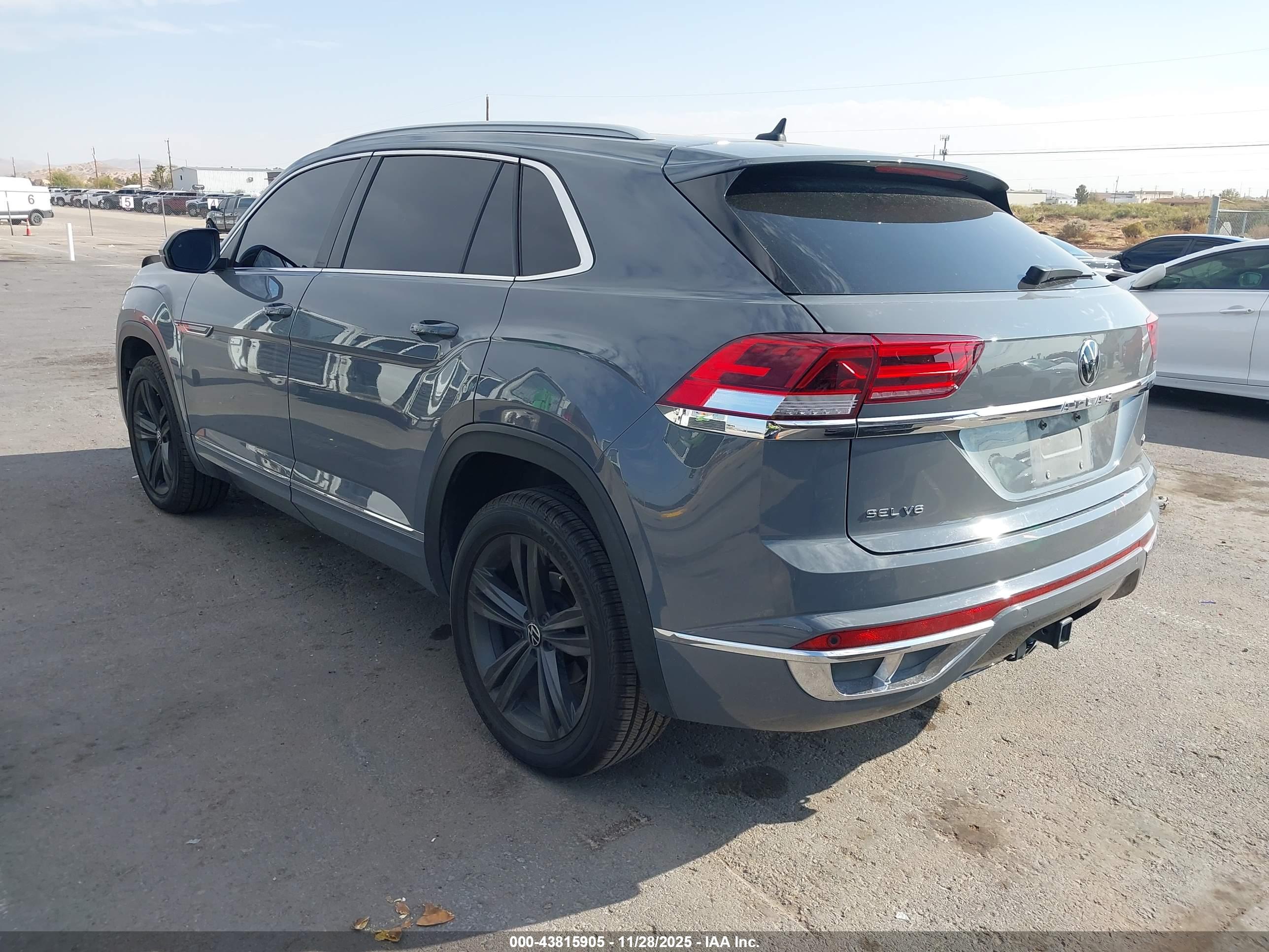 VOLKSWAGEN ATLAS image 3