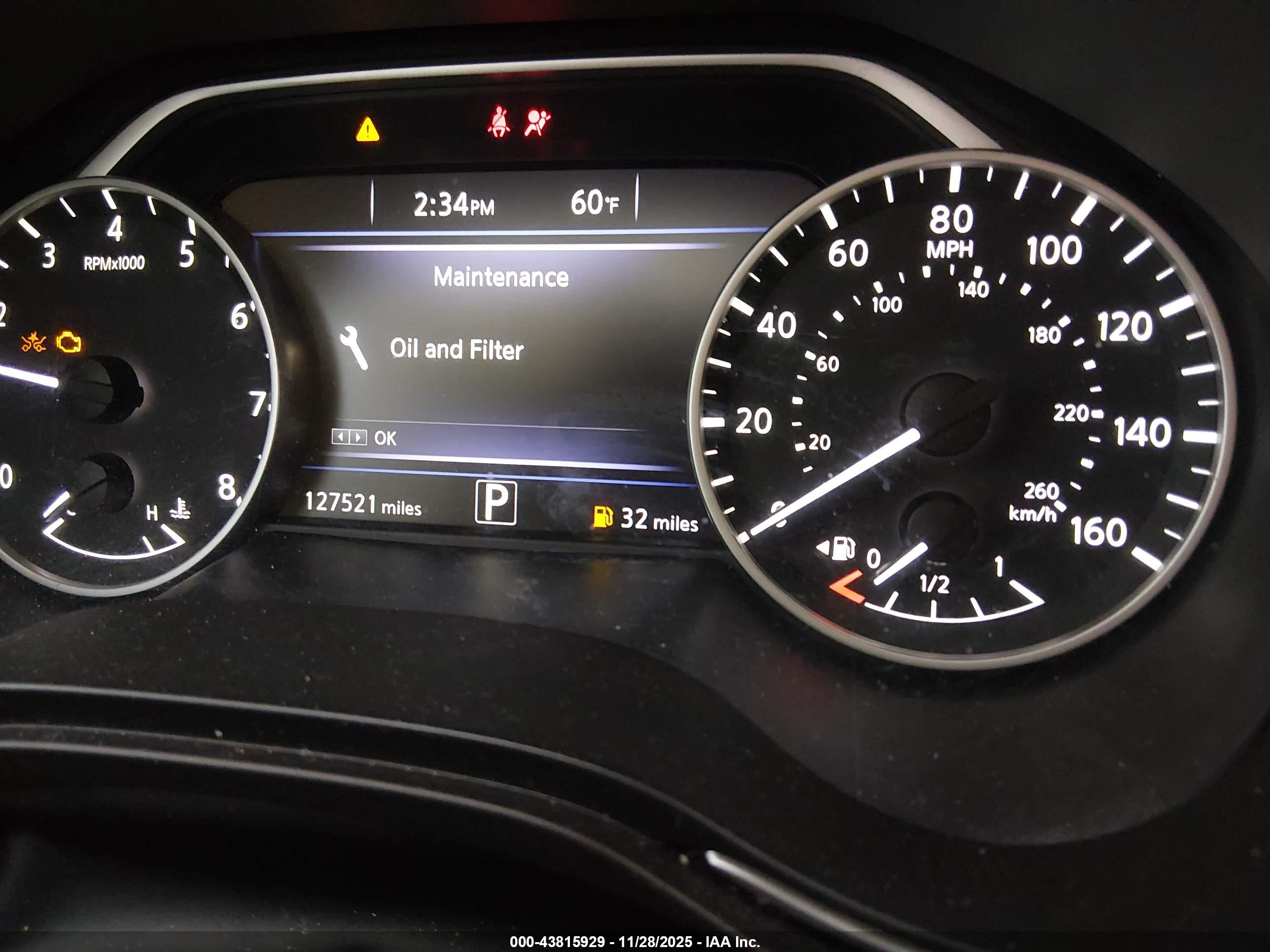 NISSAN MAXIMA image 7