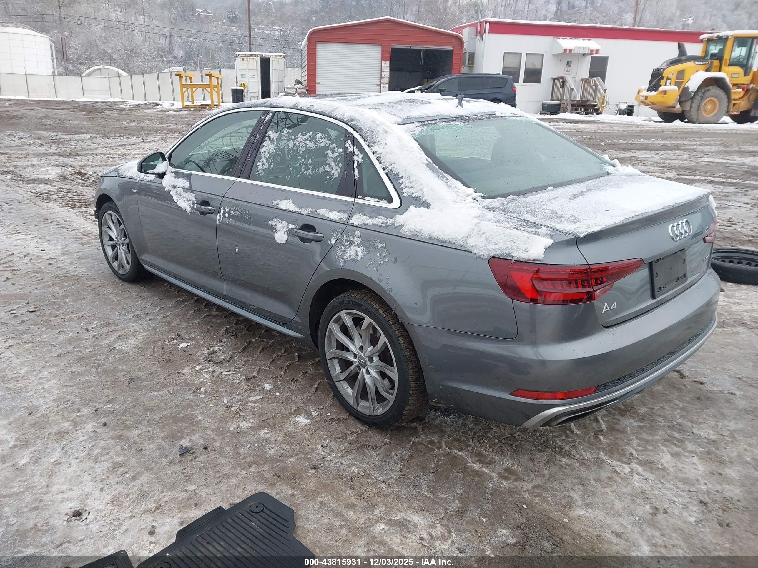 AUDI A4 image 3