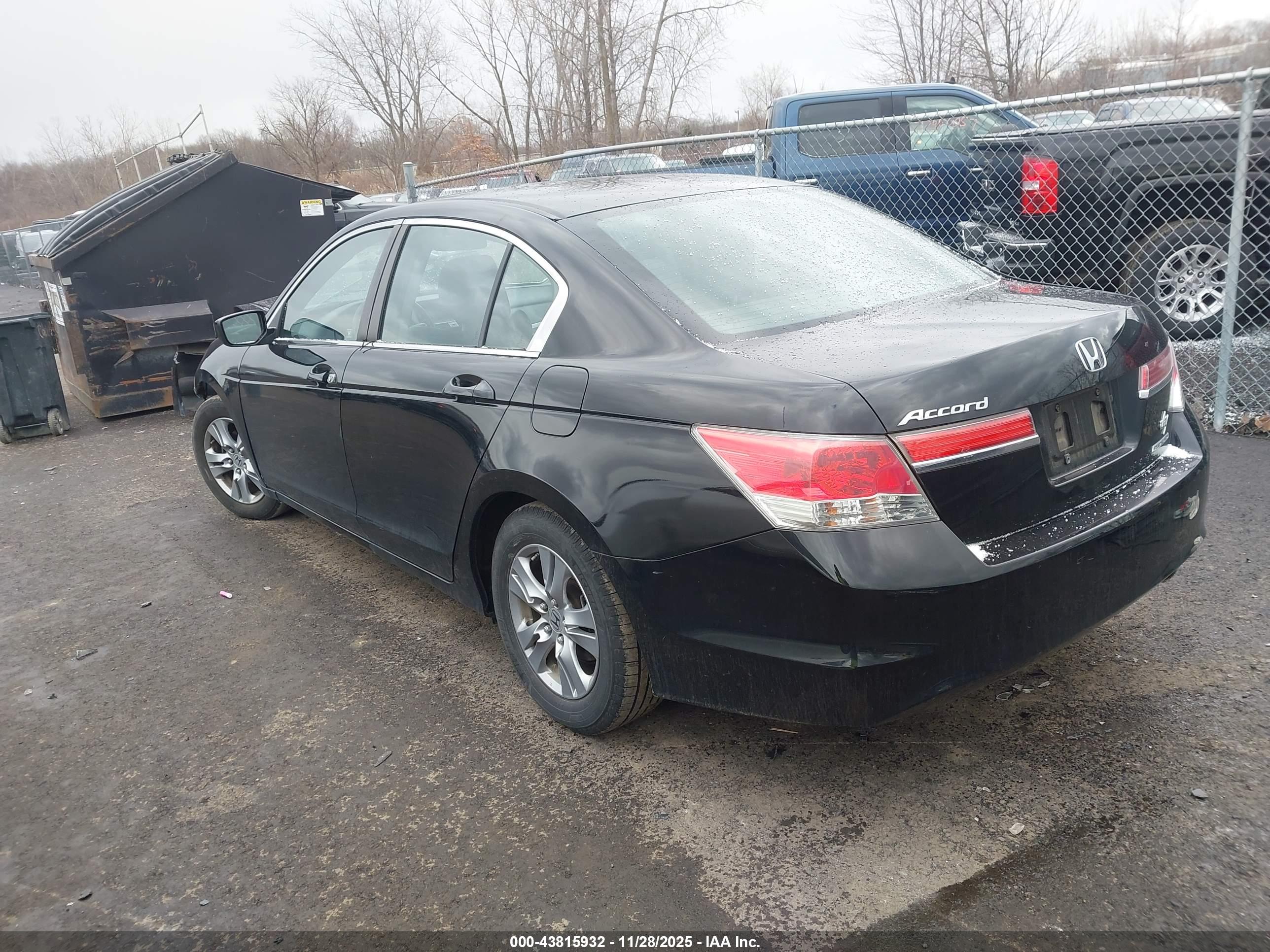 HONDA ACCORD image 3