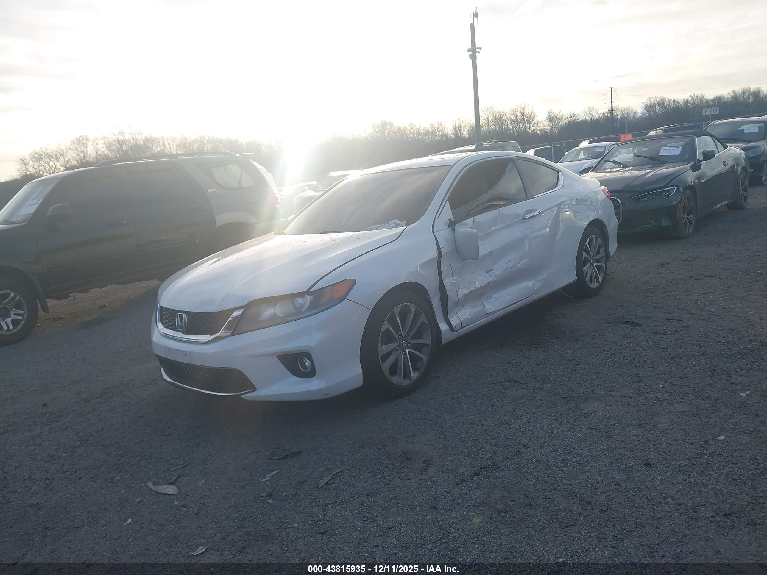HONDA ACCORD image 2