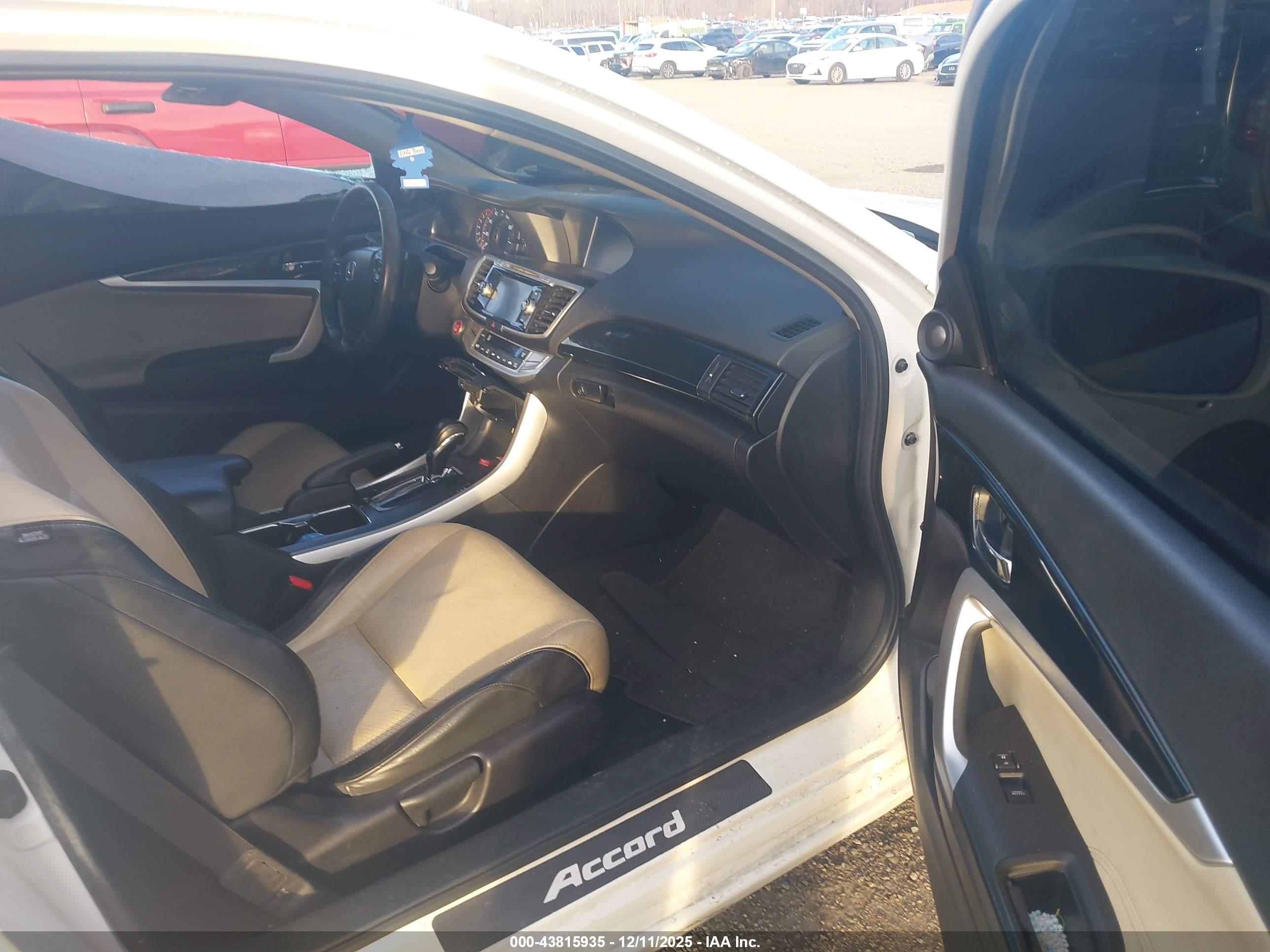HONDA ACCORD image 5