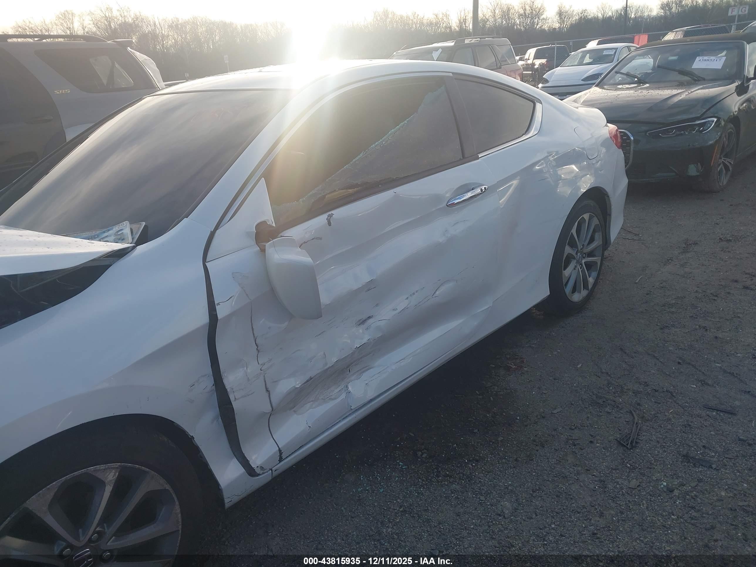 HONDA ACCORD image 6
