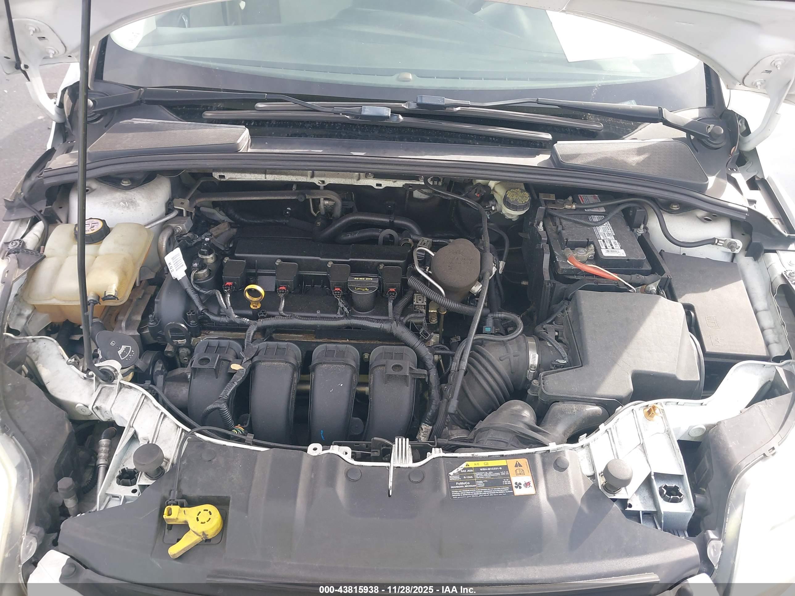 FORD FOCUS image 10