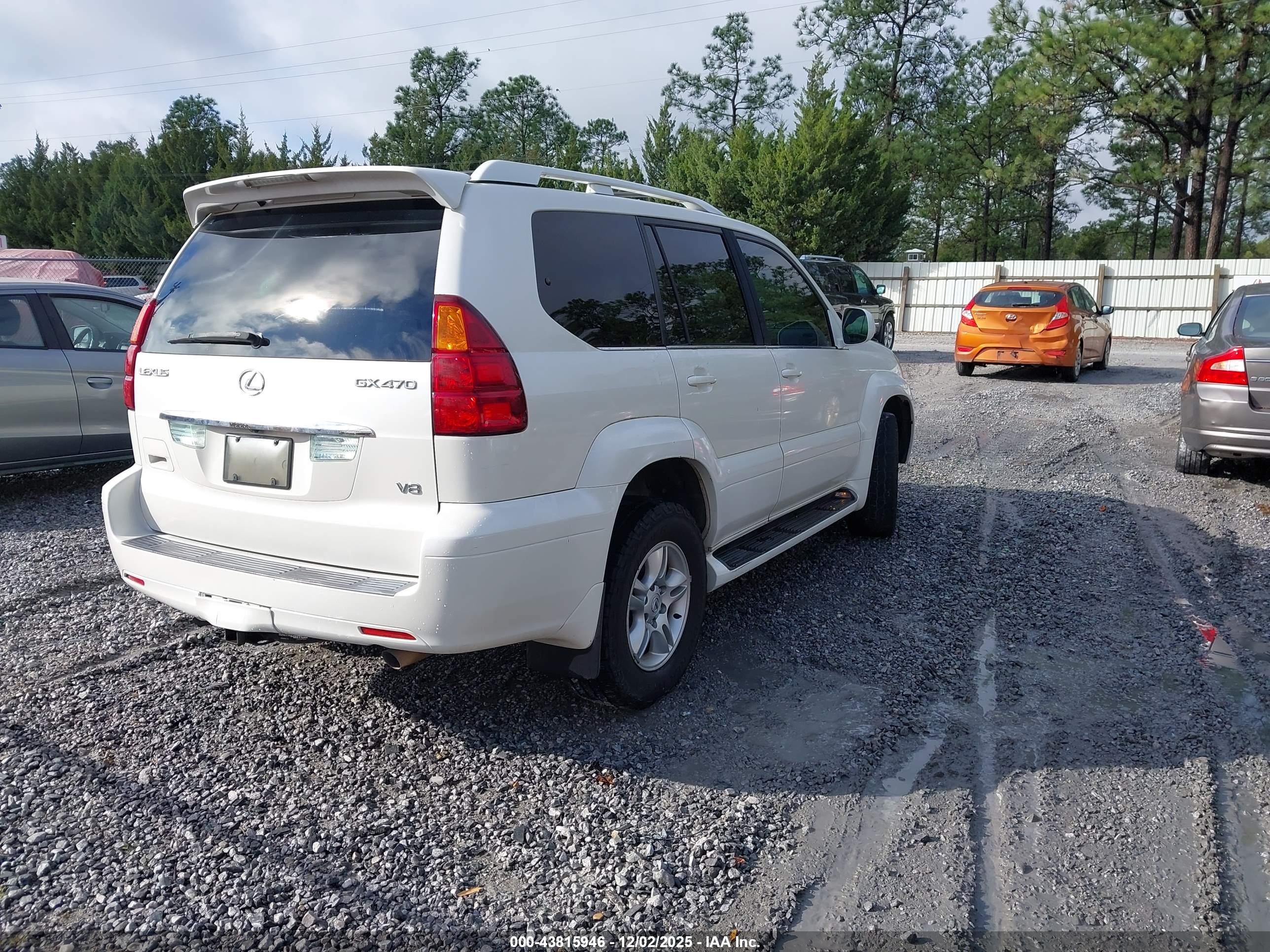 LEXUS GX image 4