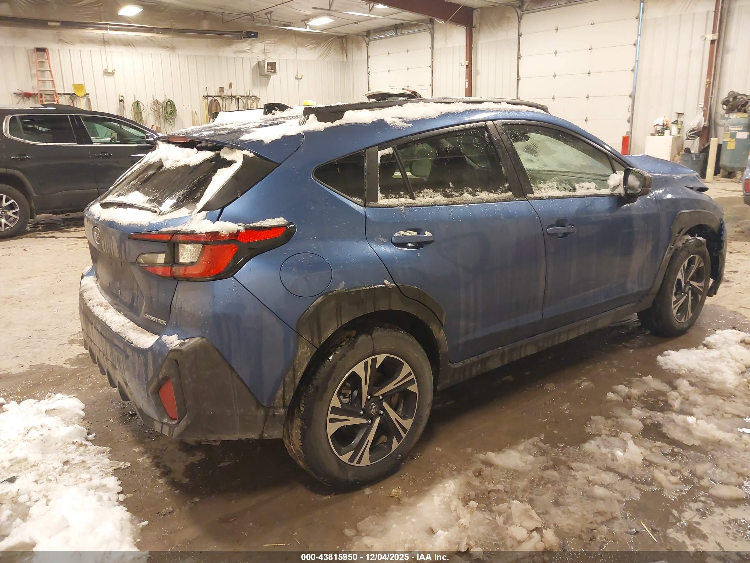 SUBARU CROSSTREK image 4
