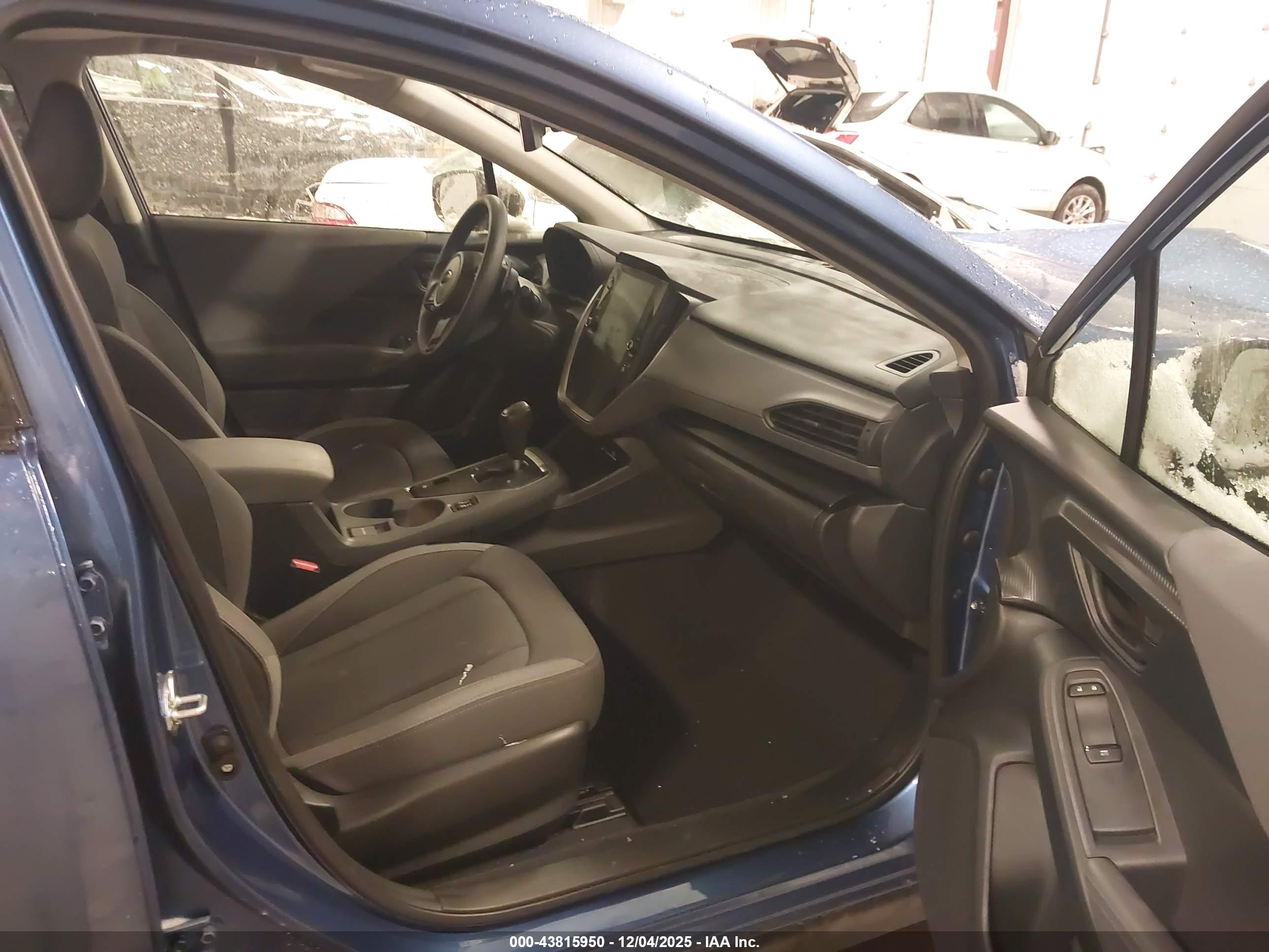 SUBARU CROSSTREK image 5