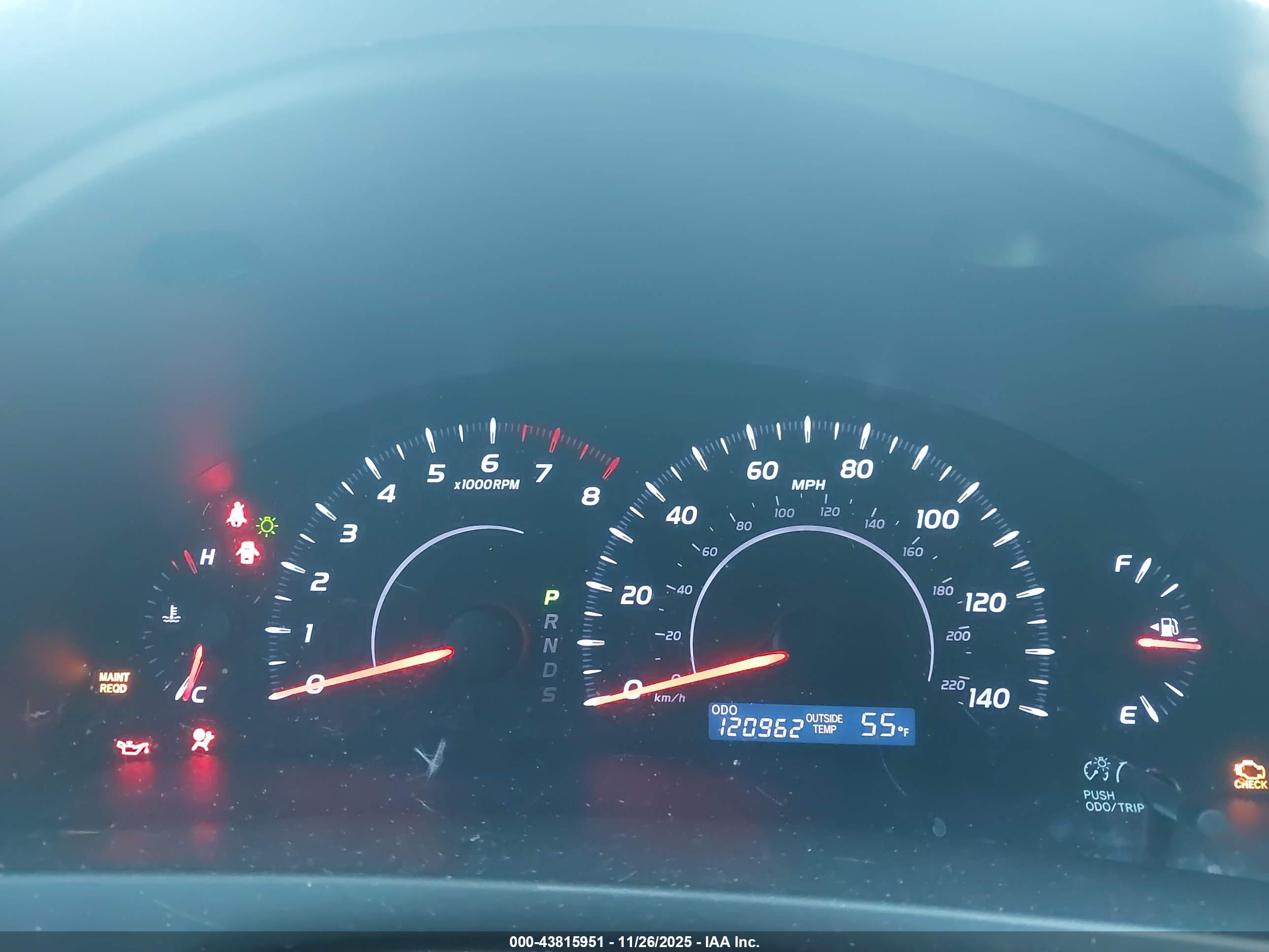 TOYOTA CAMRY image 7