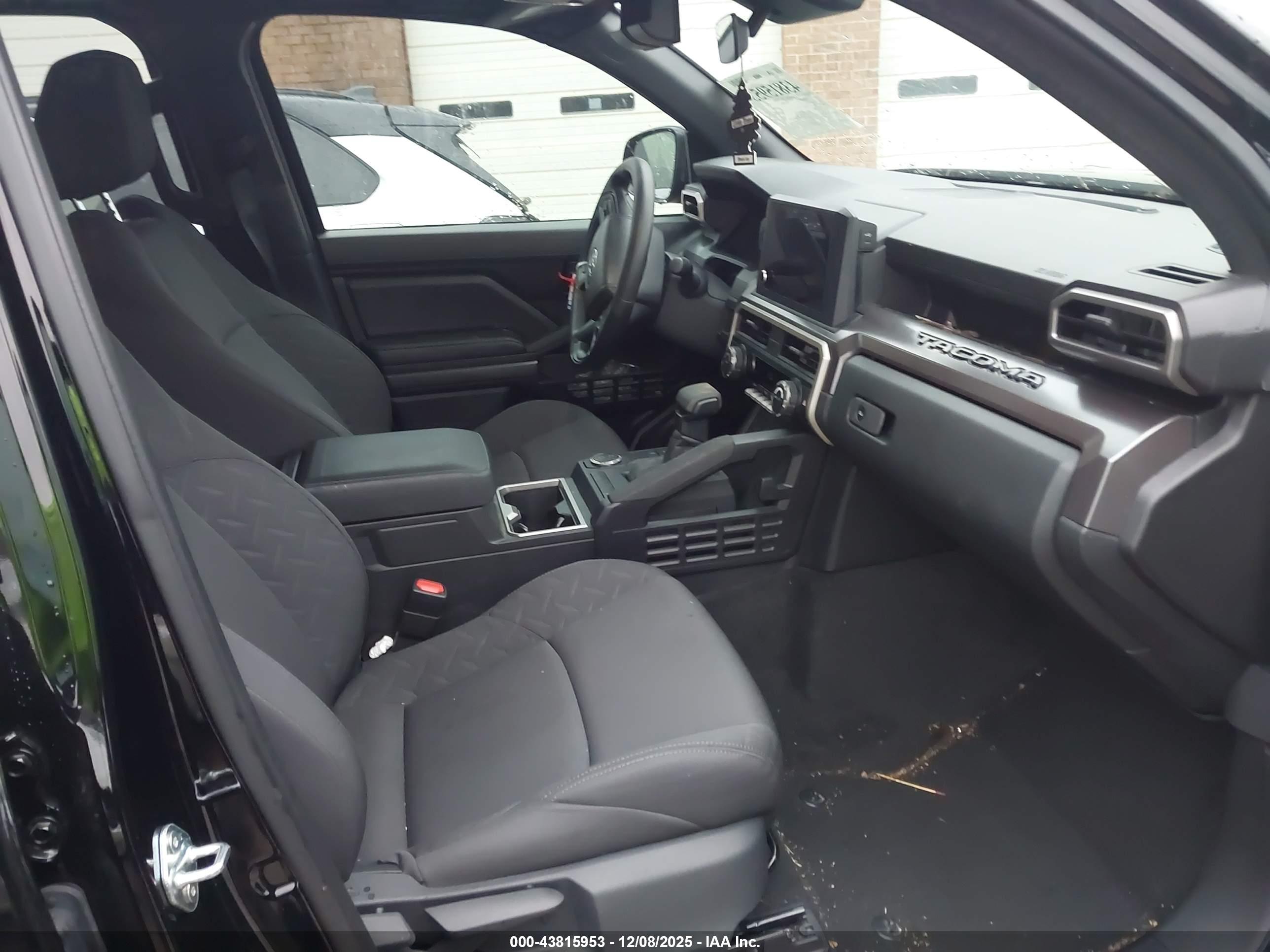 TOYOTA TACOMA image 5