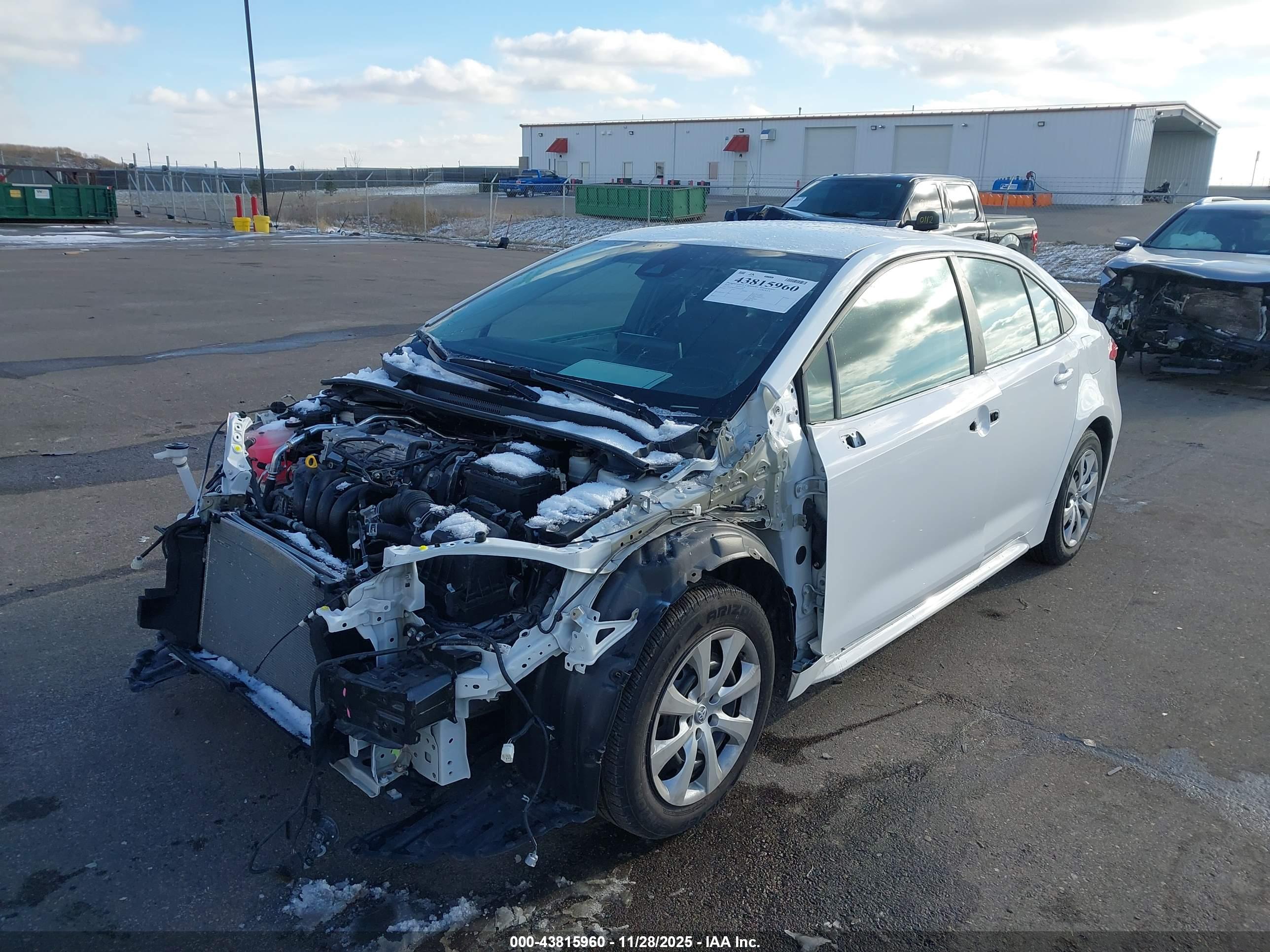 TOYOTA COROLLA image 2