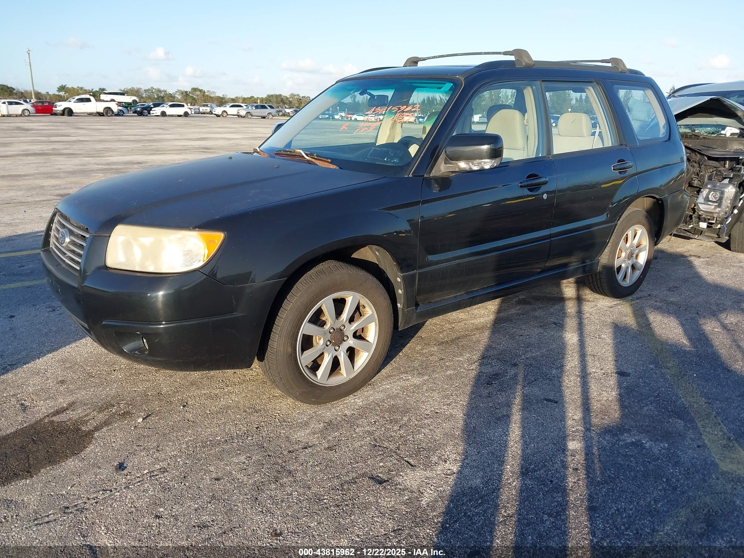 SUBARU FORESTER image 2