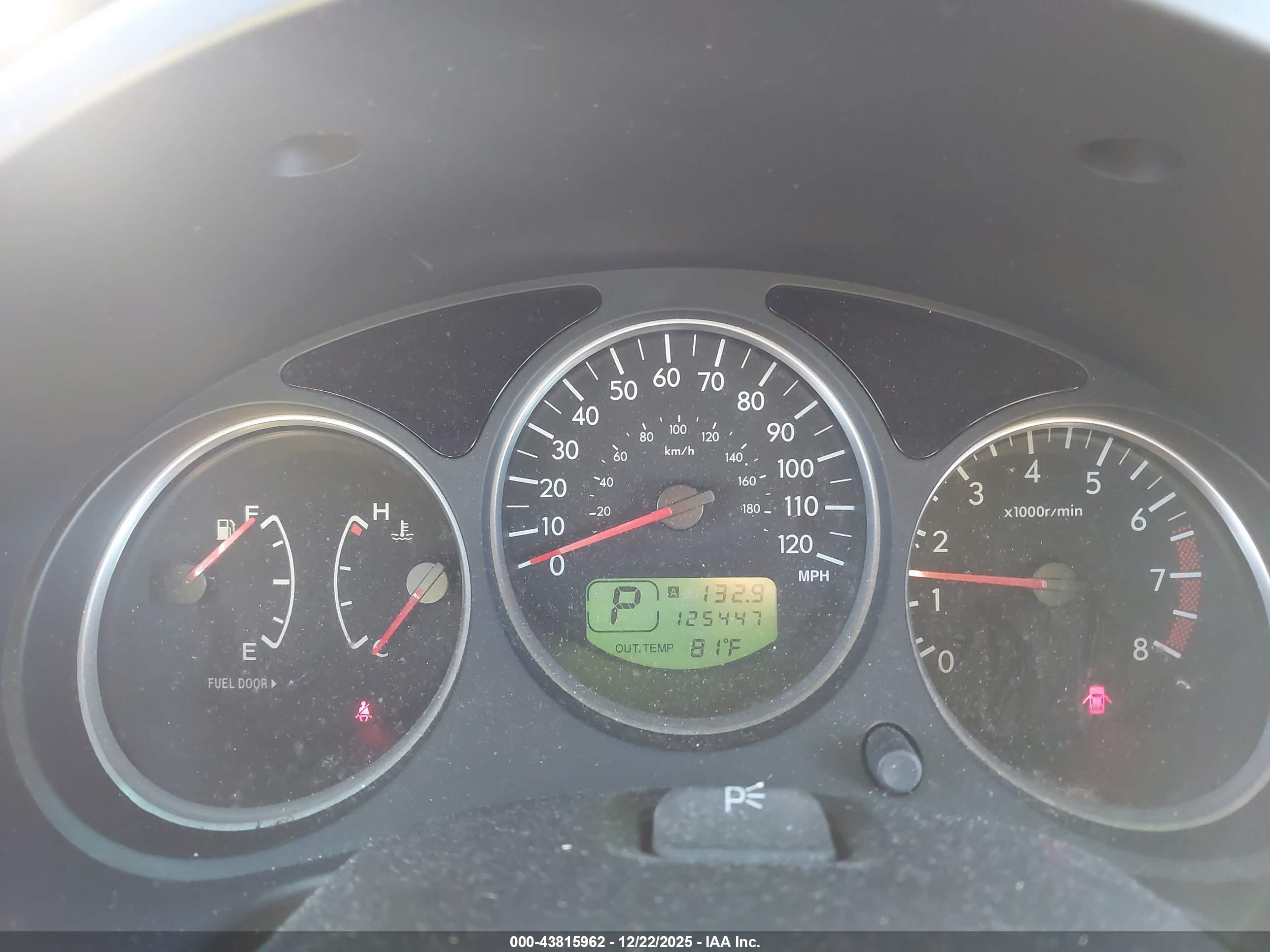 SUBARU FORESTER image 7