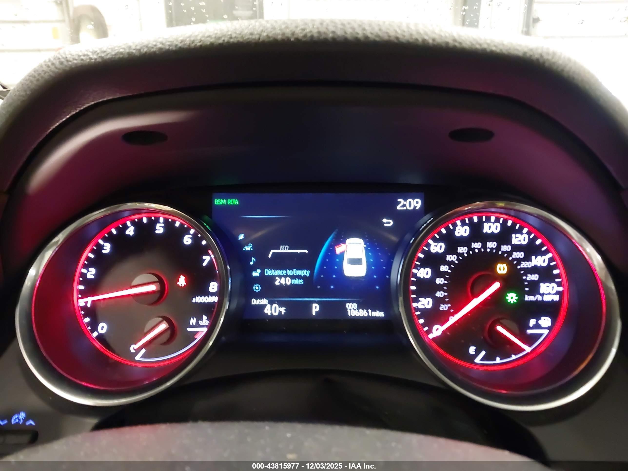 TOYOTA CAMRY image 7