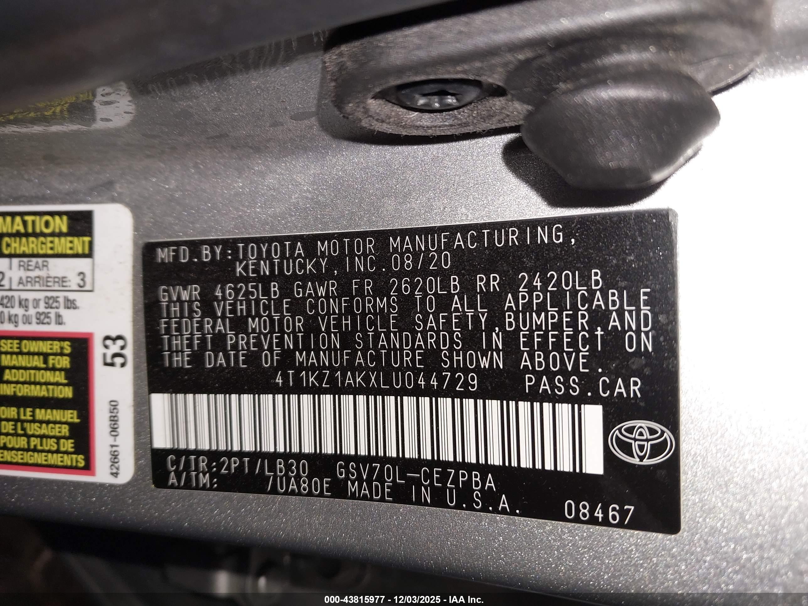 TOYOTA CAMRY image 9