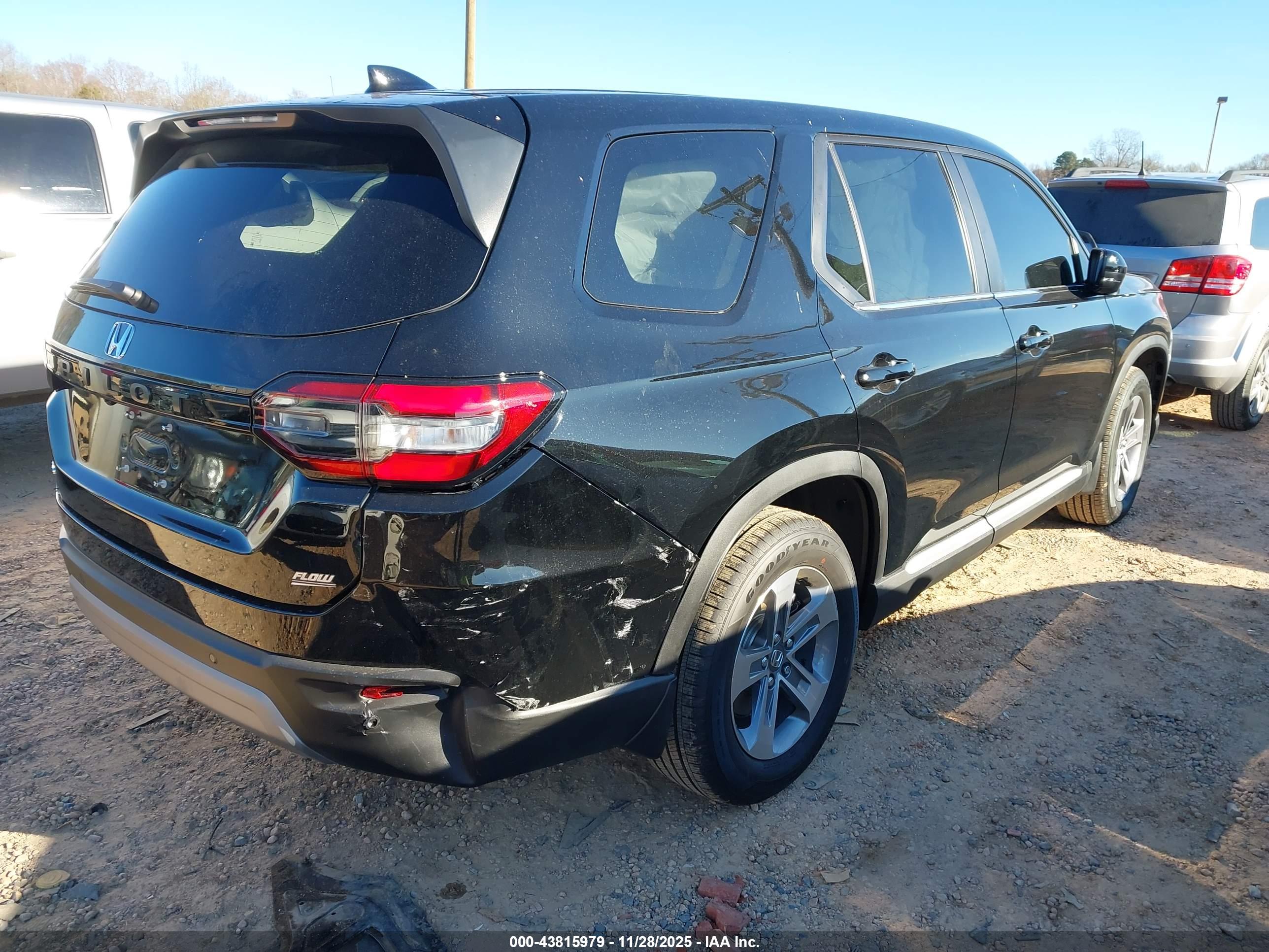 HONDA PILOT image 4