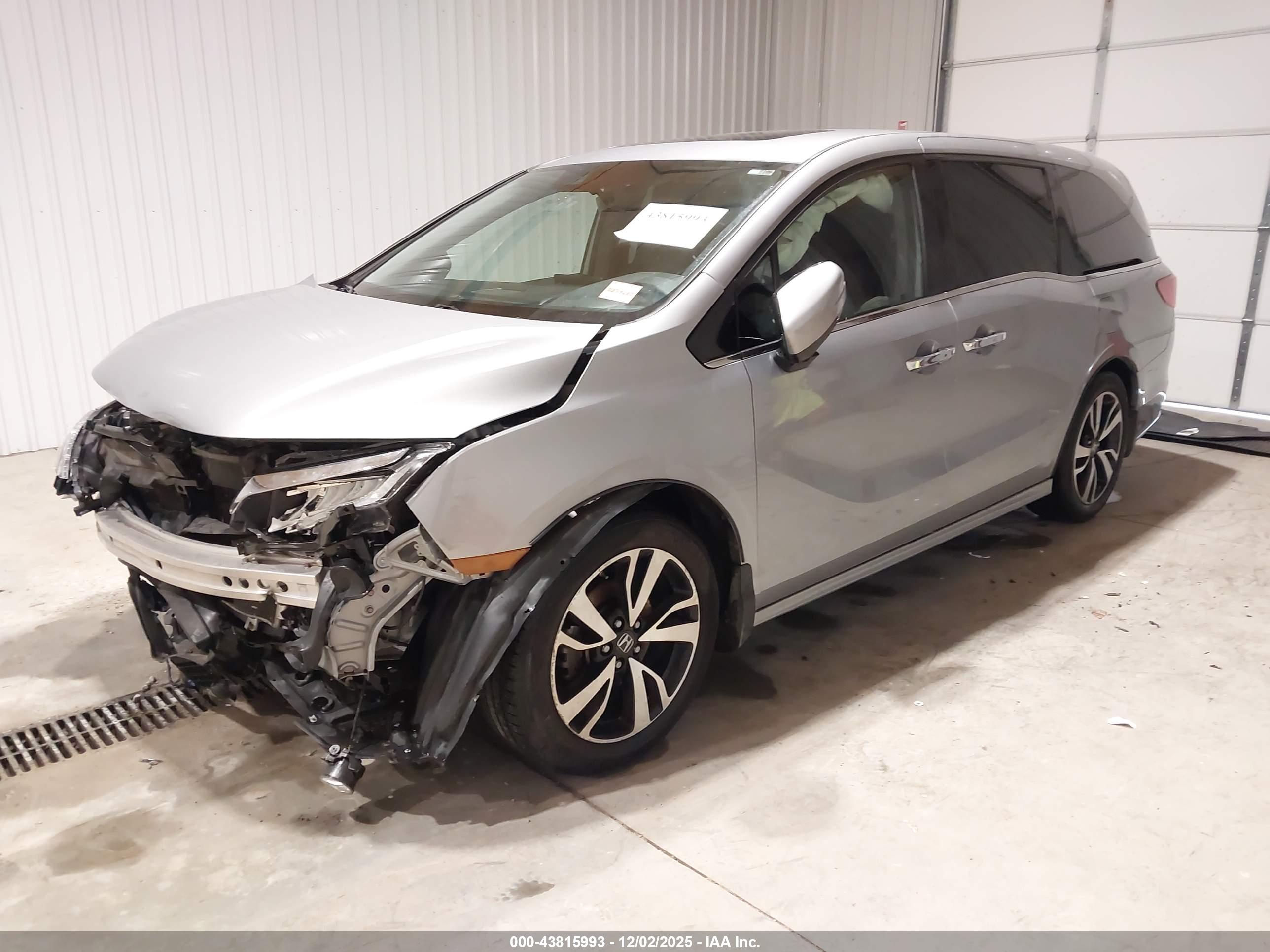 HONDA ODYSSEY image 2