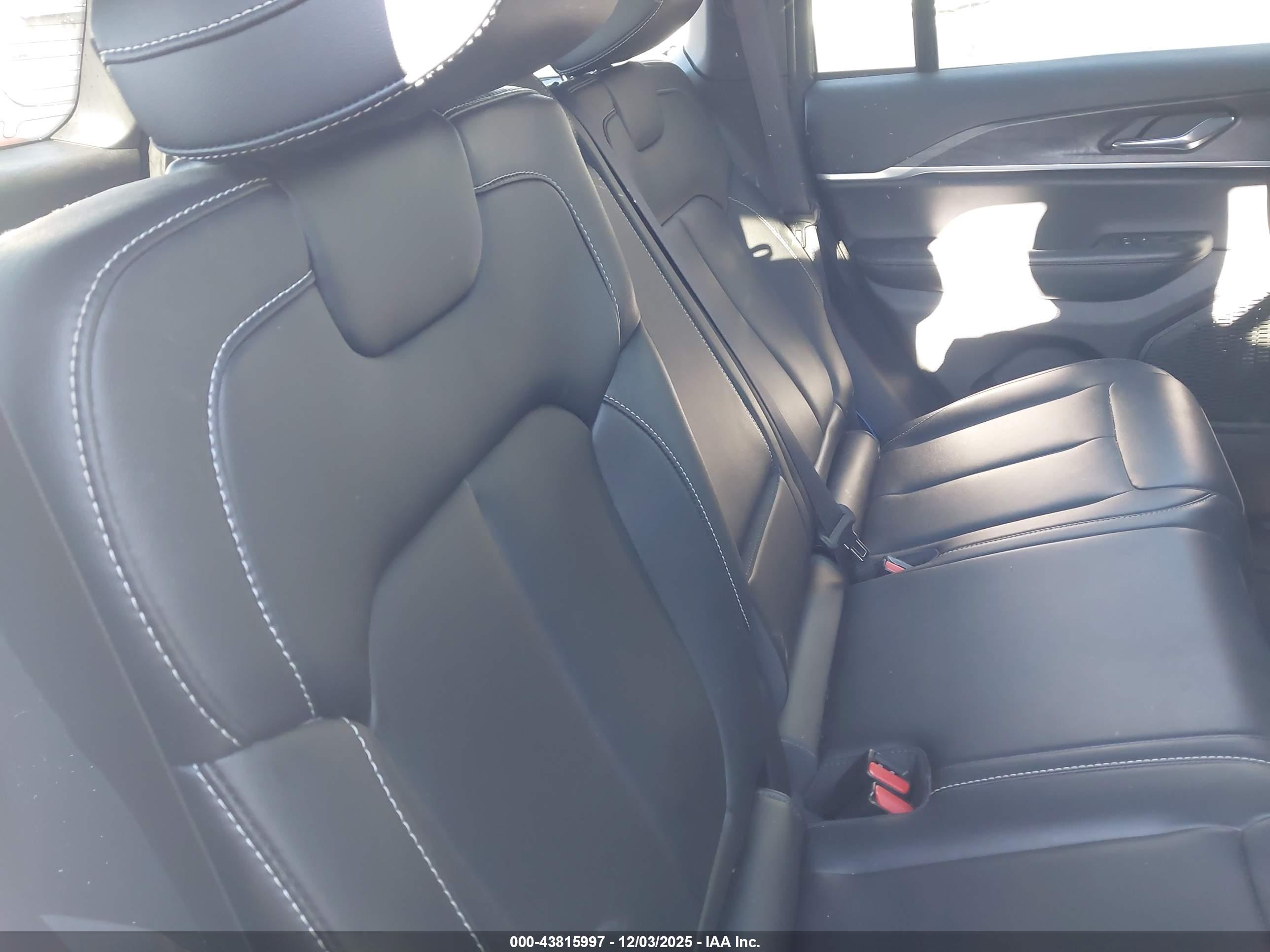JEEP GRAND image 8