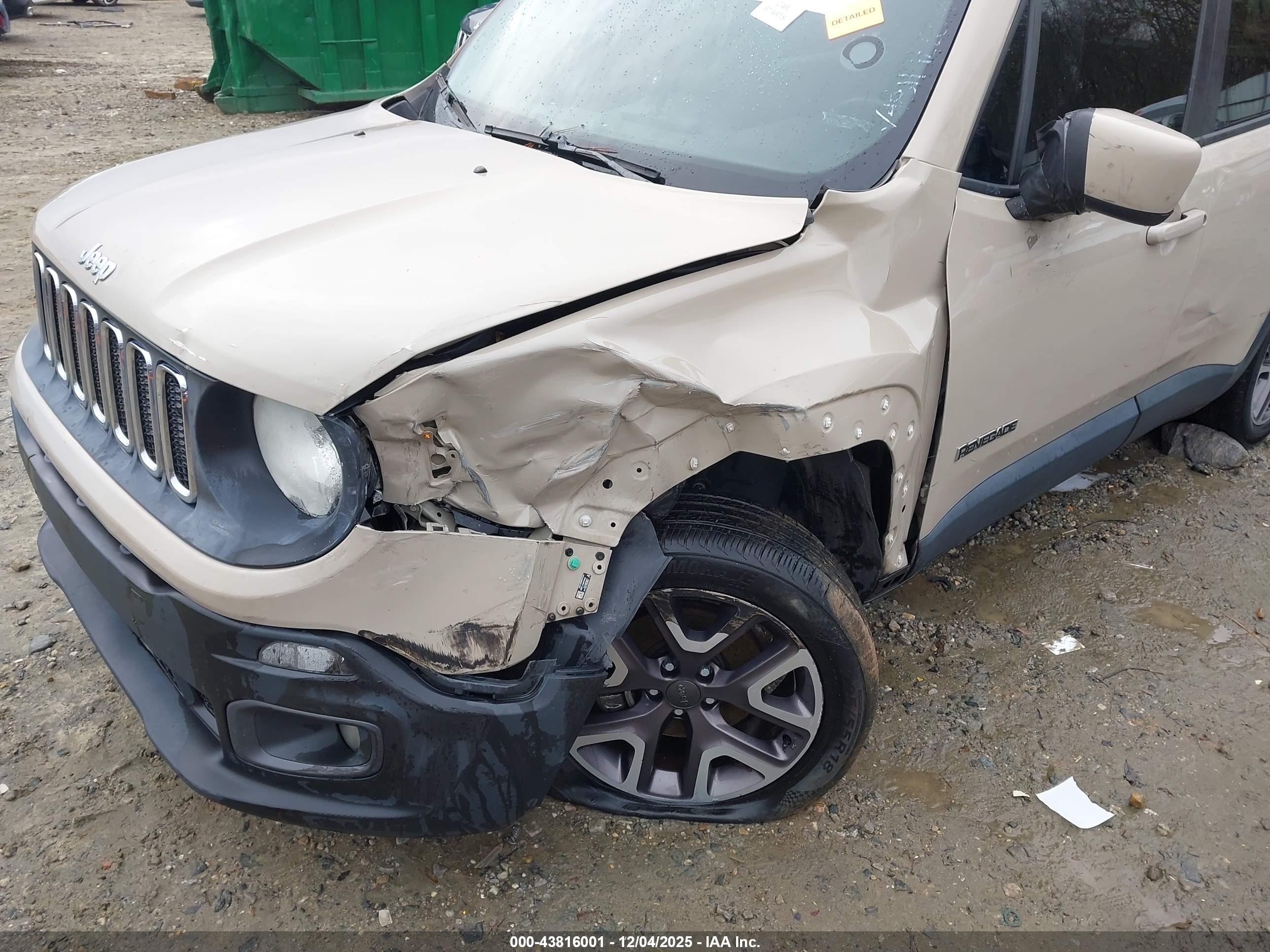 JEEP RENEGADE image 6