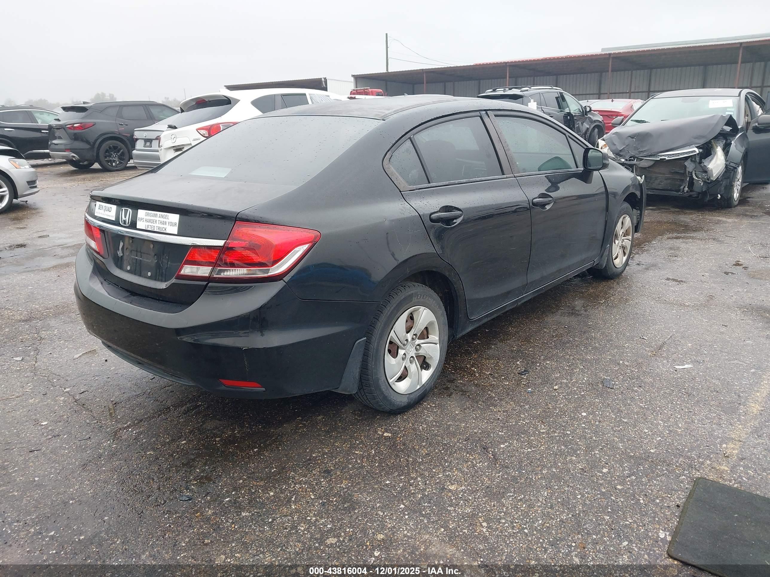 HONDA CIVIC image 4