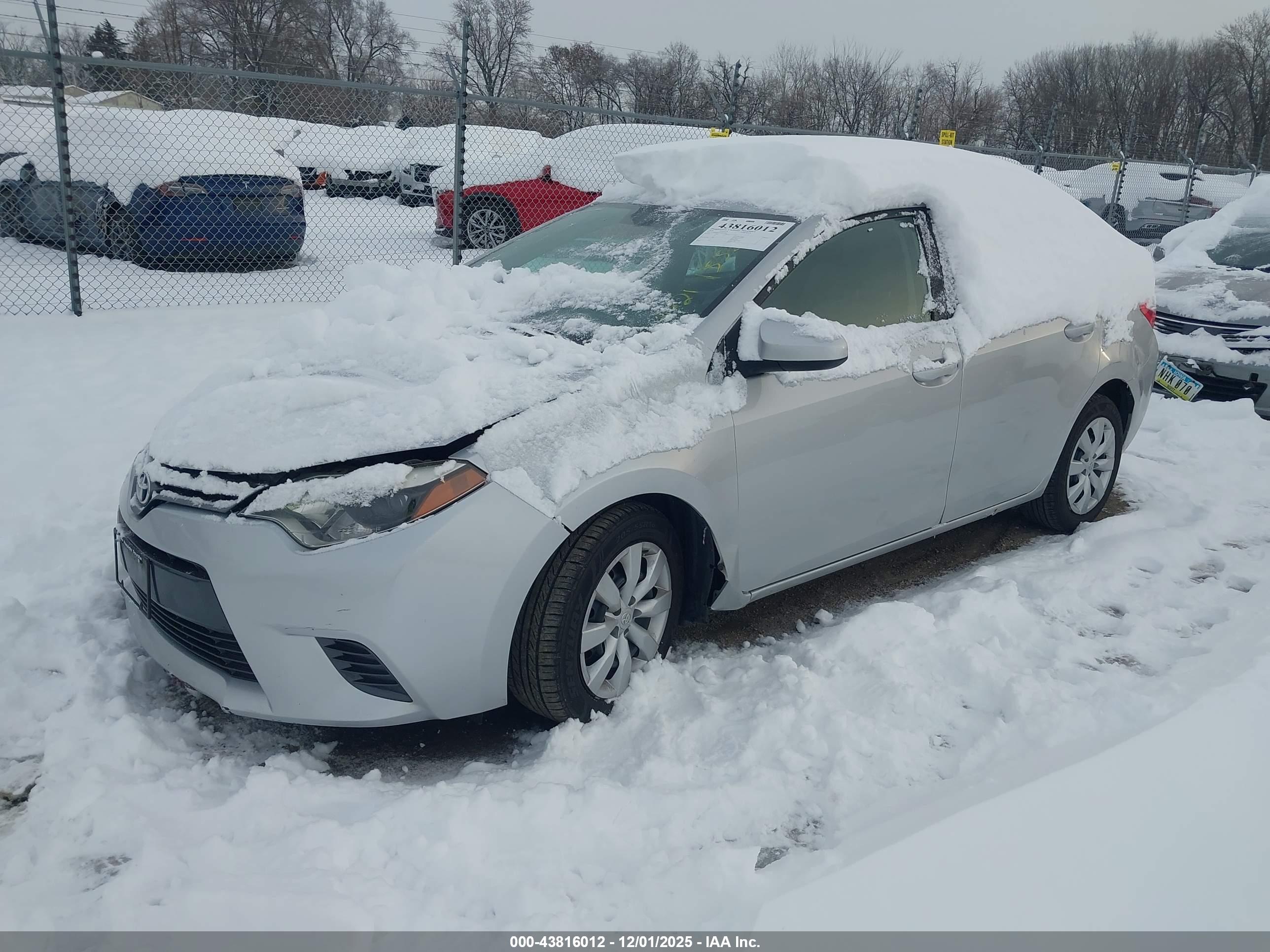 TOYOTA COROLLA image 2