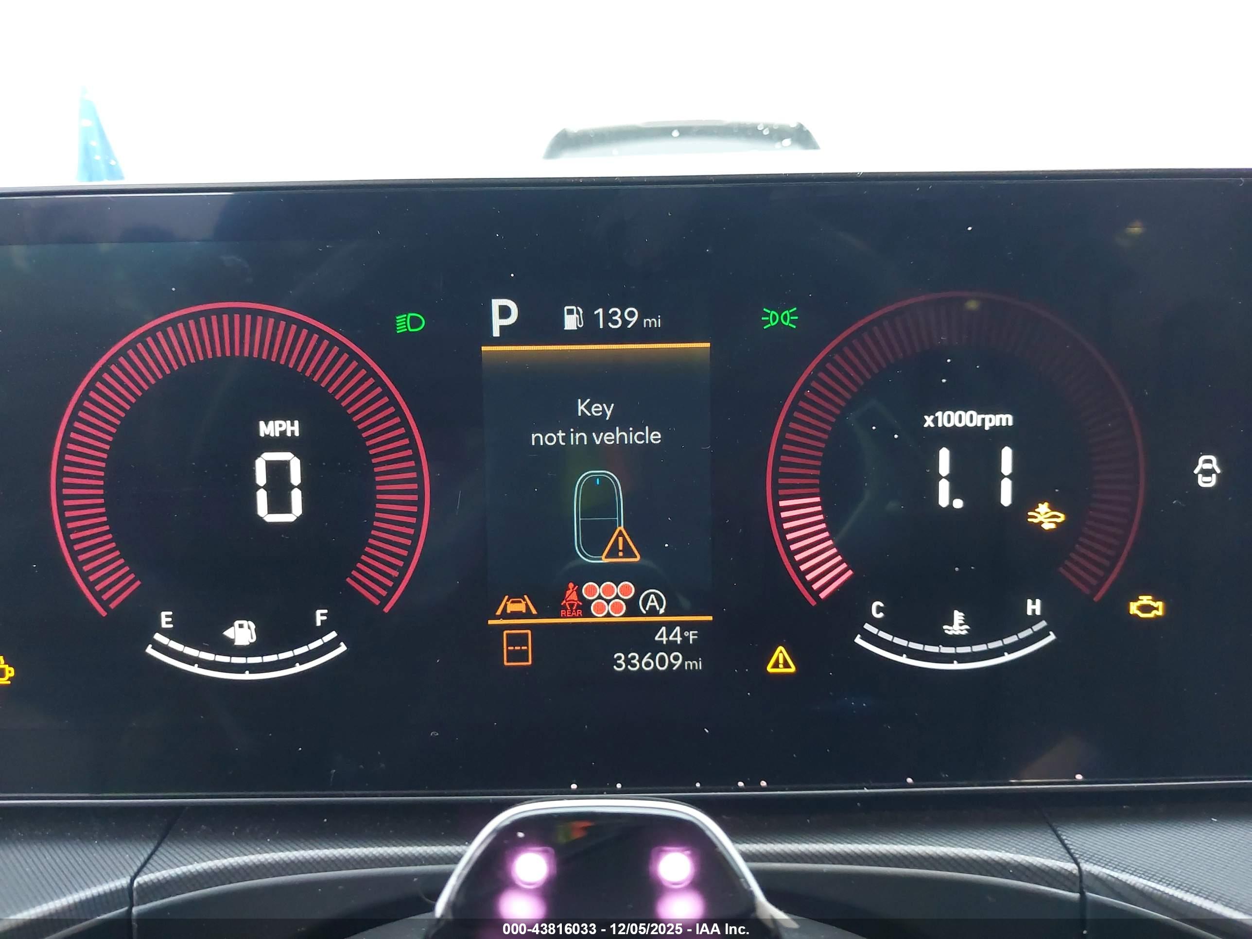 HYUNDAI SANTA image 7