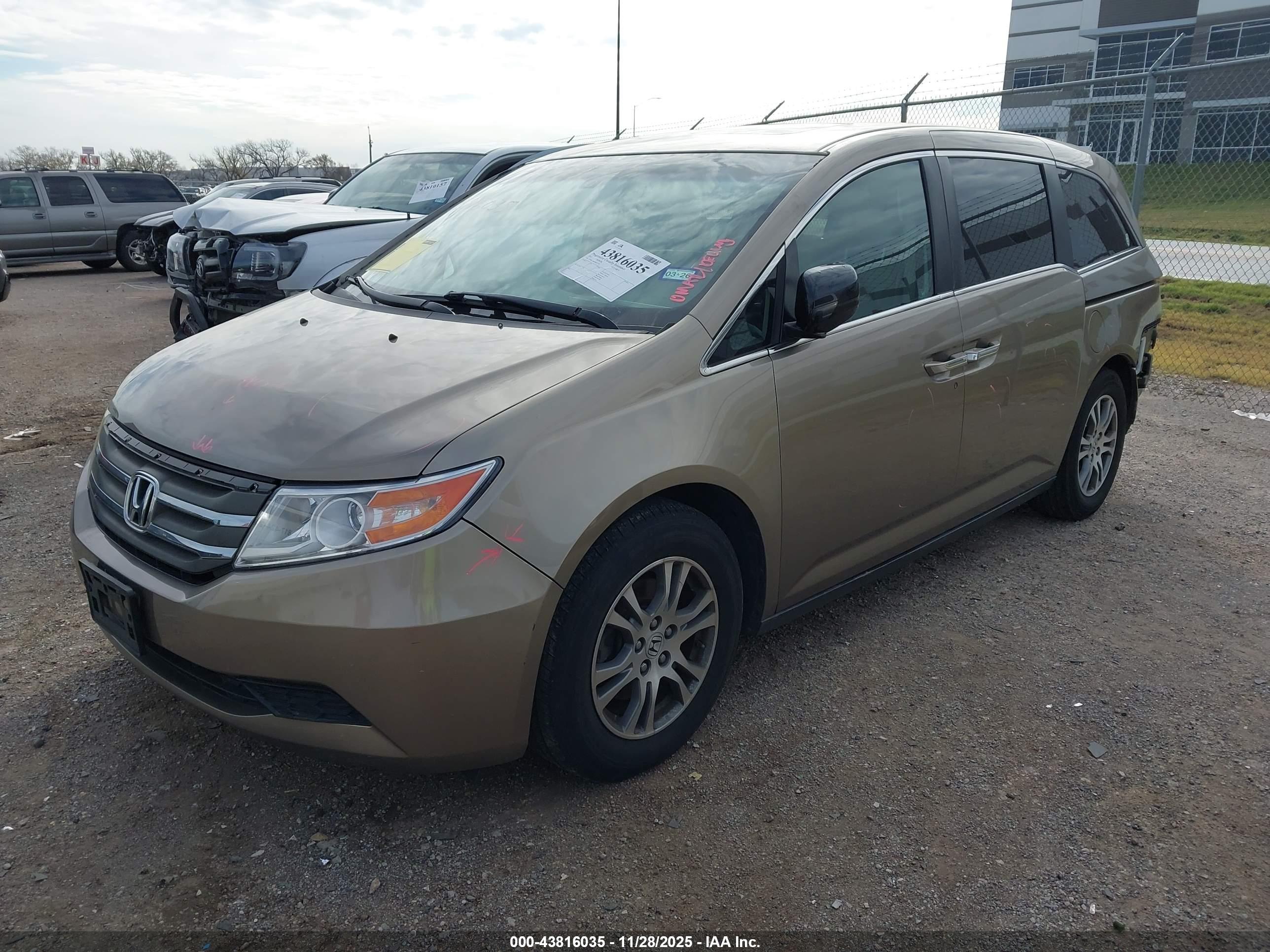 HONDA ODYSSEY image 2