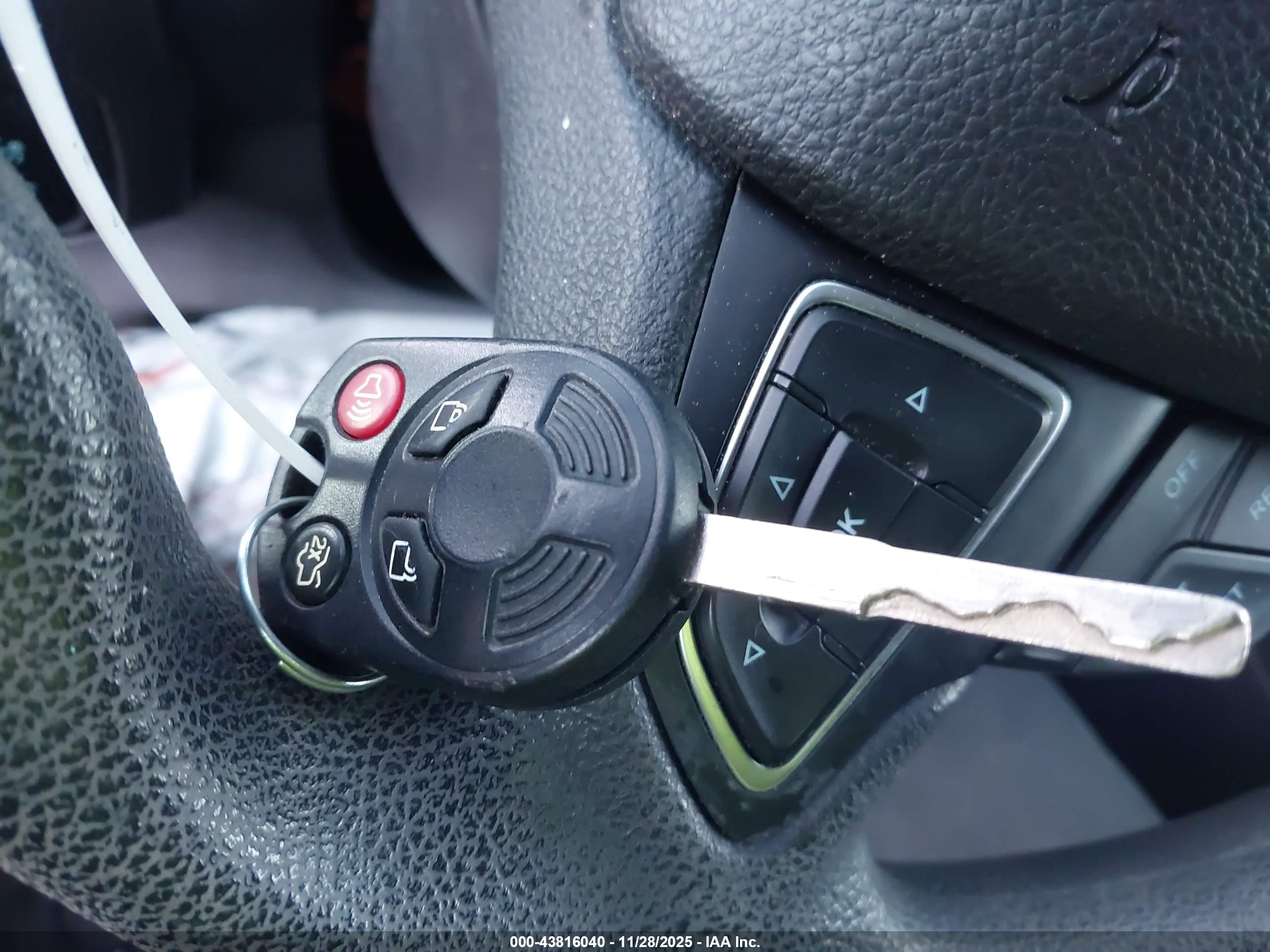 FORD FOCUS image 11