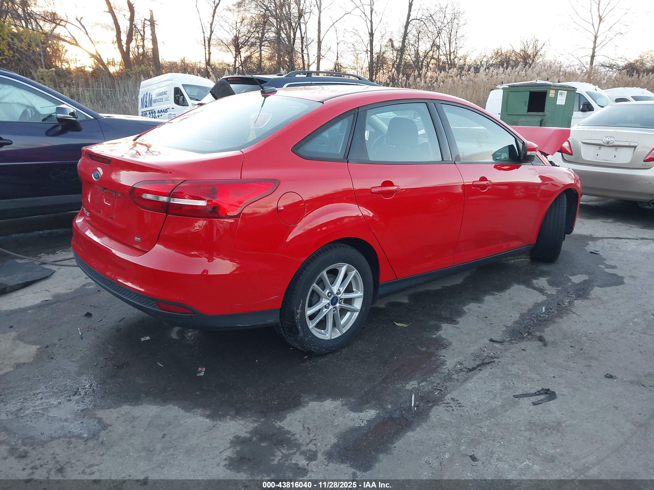 FORD FOCUS image 4