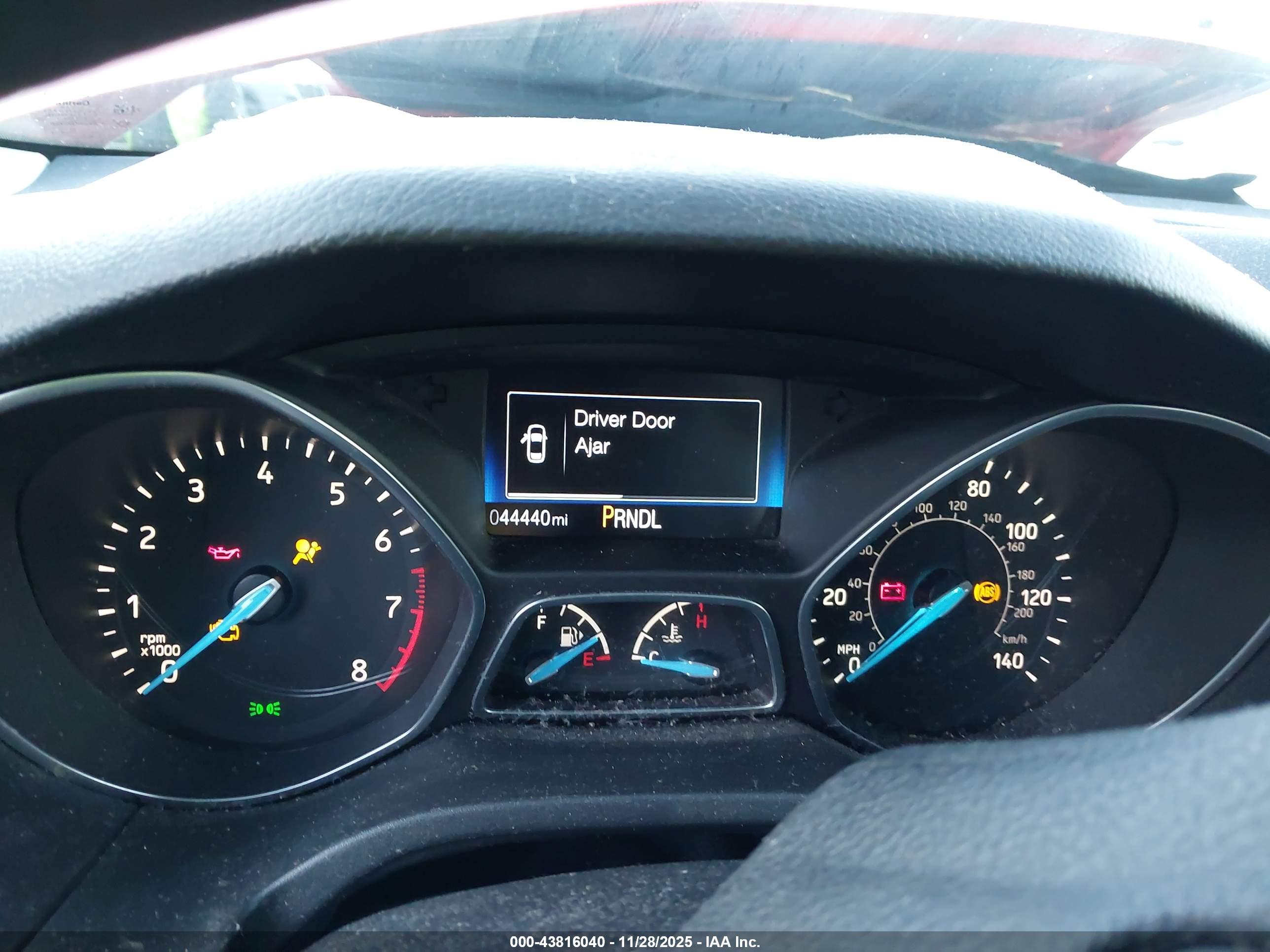 FORD FOCUS image 7