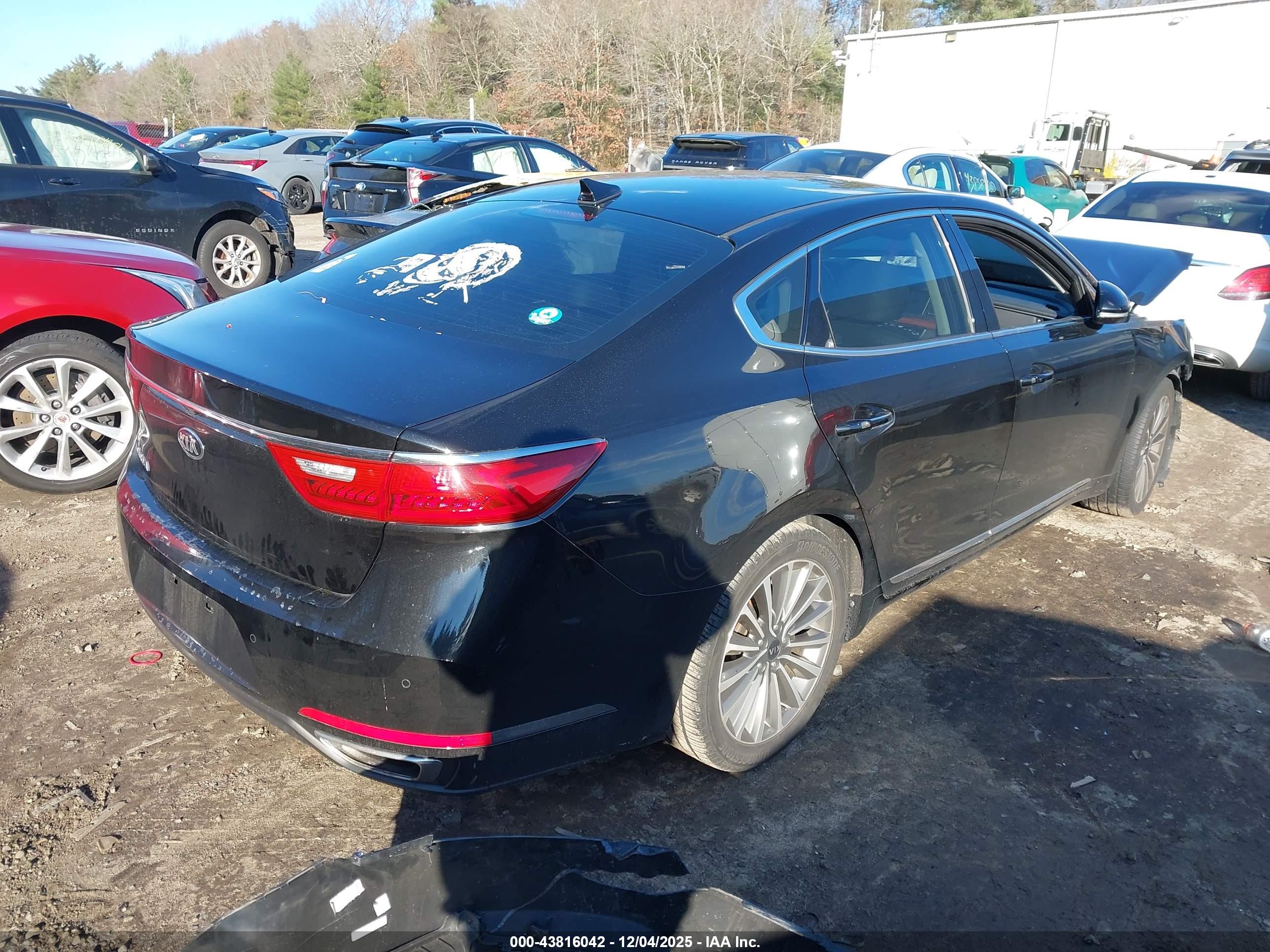 KIA CADENZA image 4