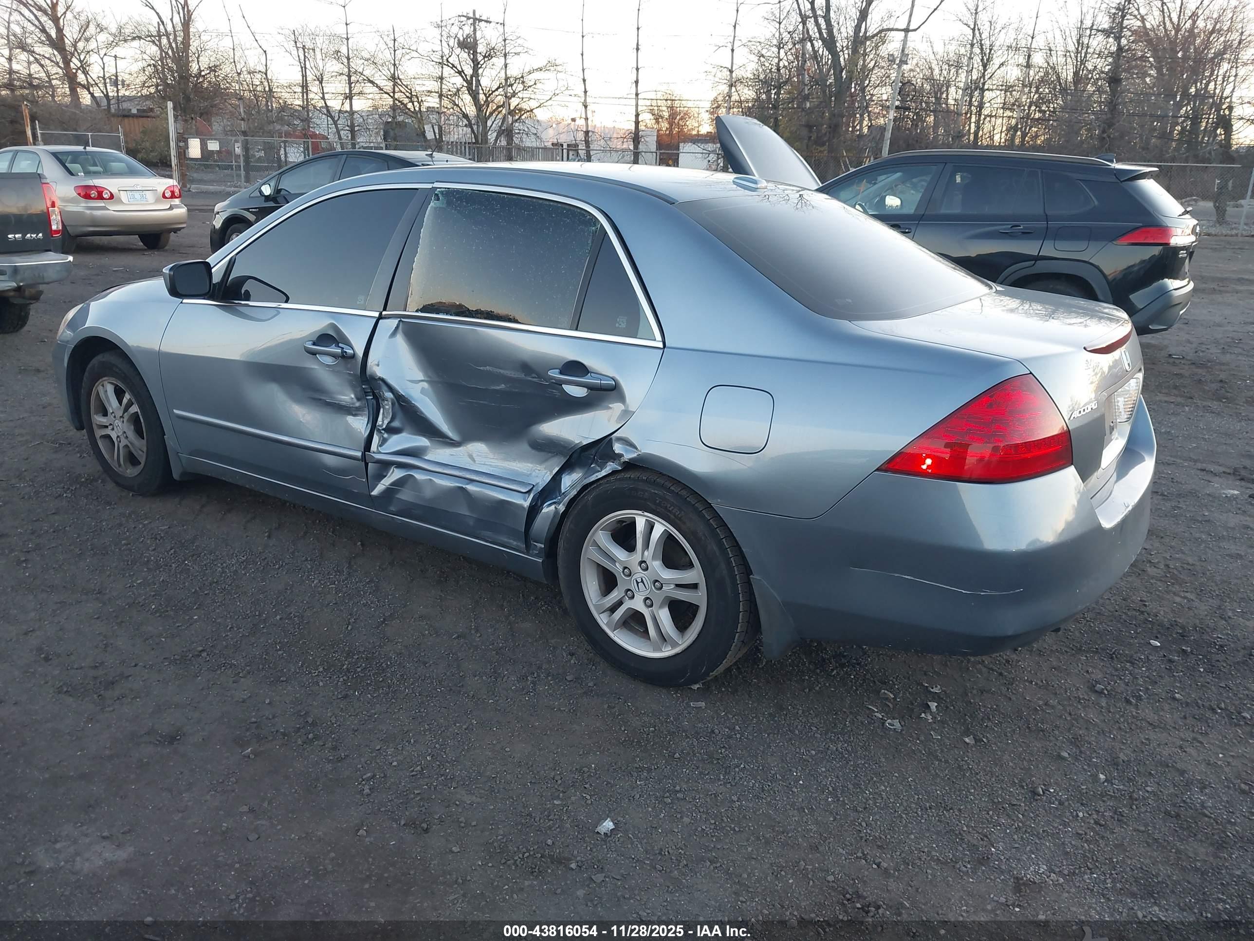 HONDA ACCORD image 3