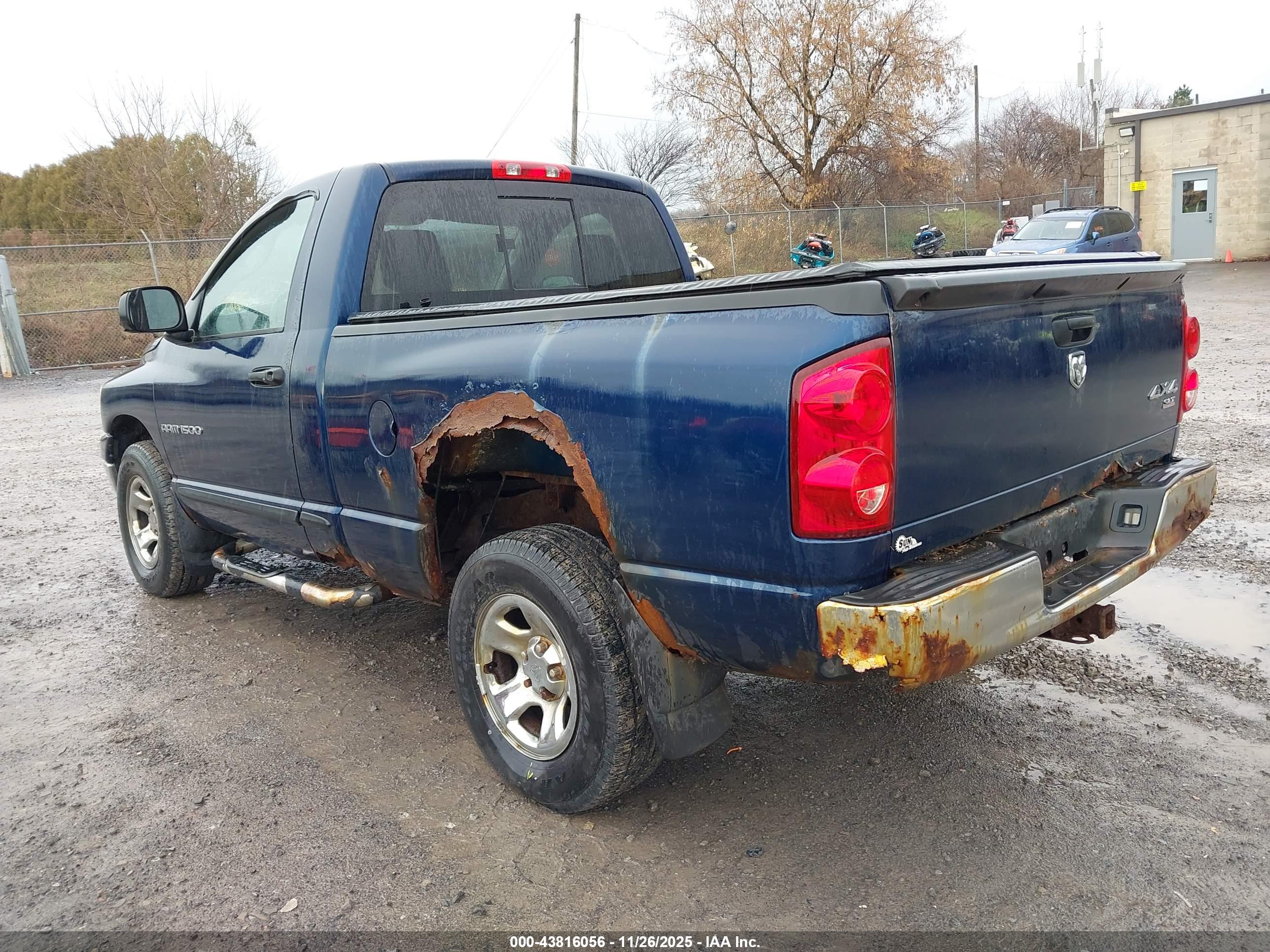 DODGE RAM image 3