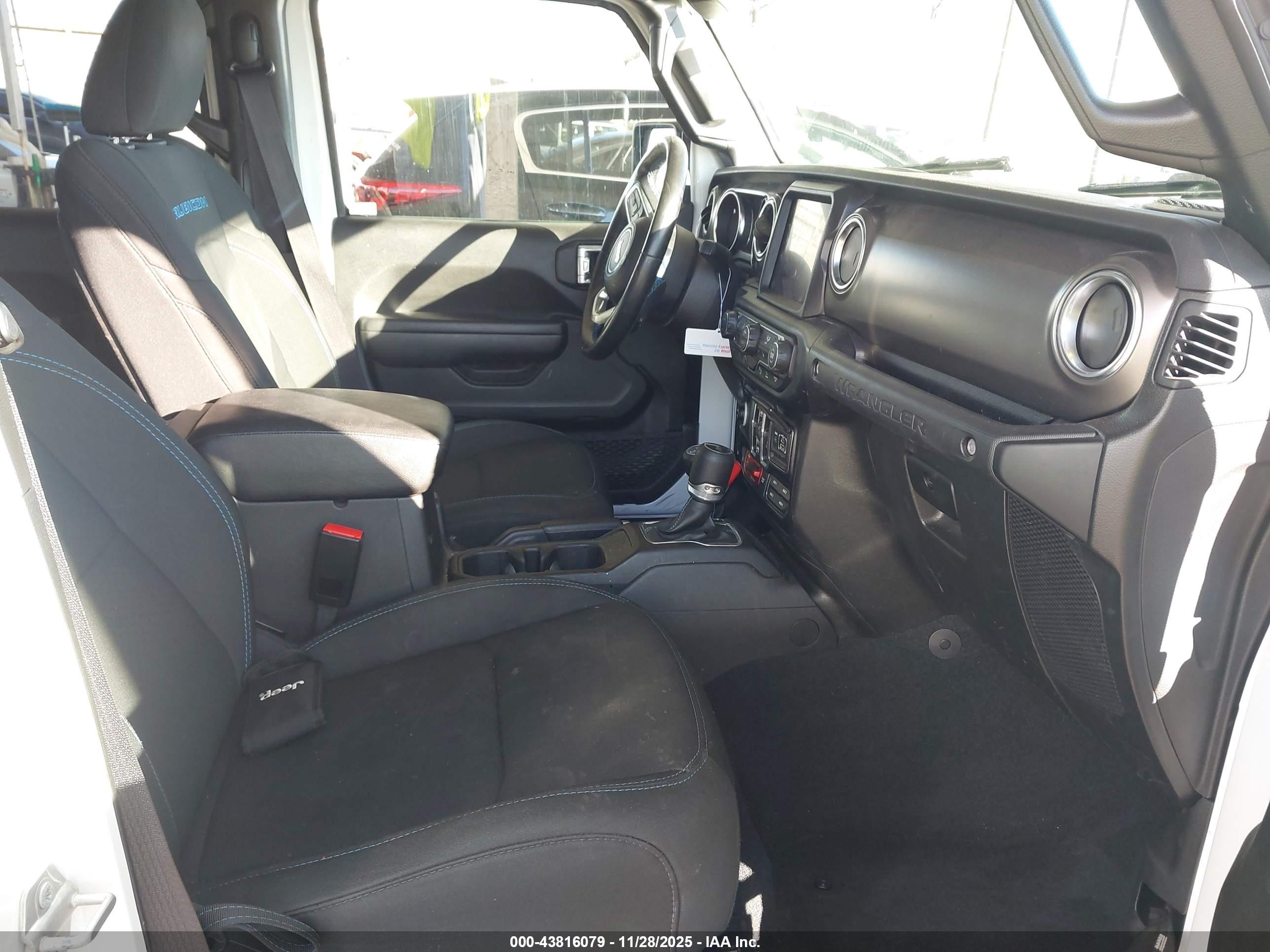JEEP WRANGLER image 5