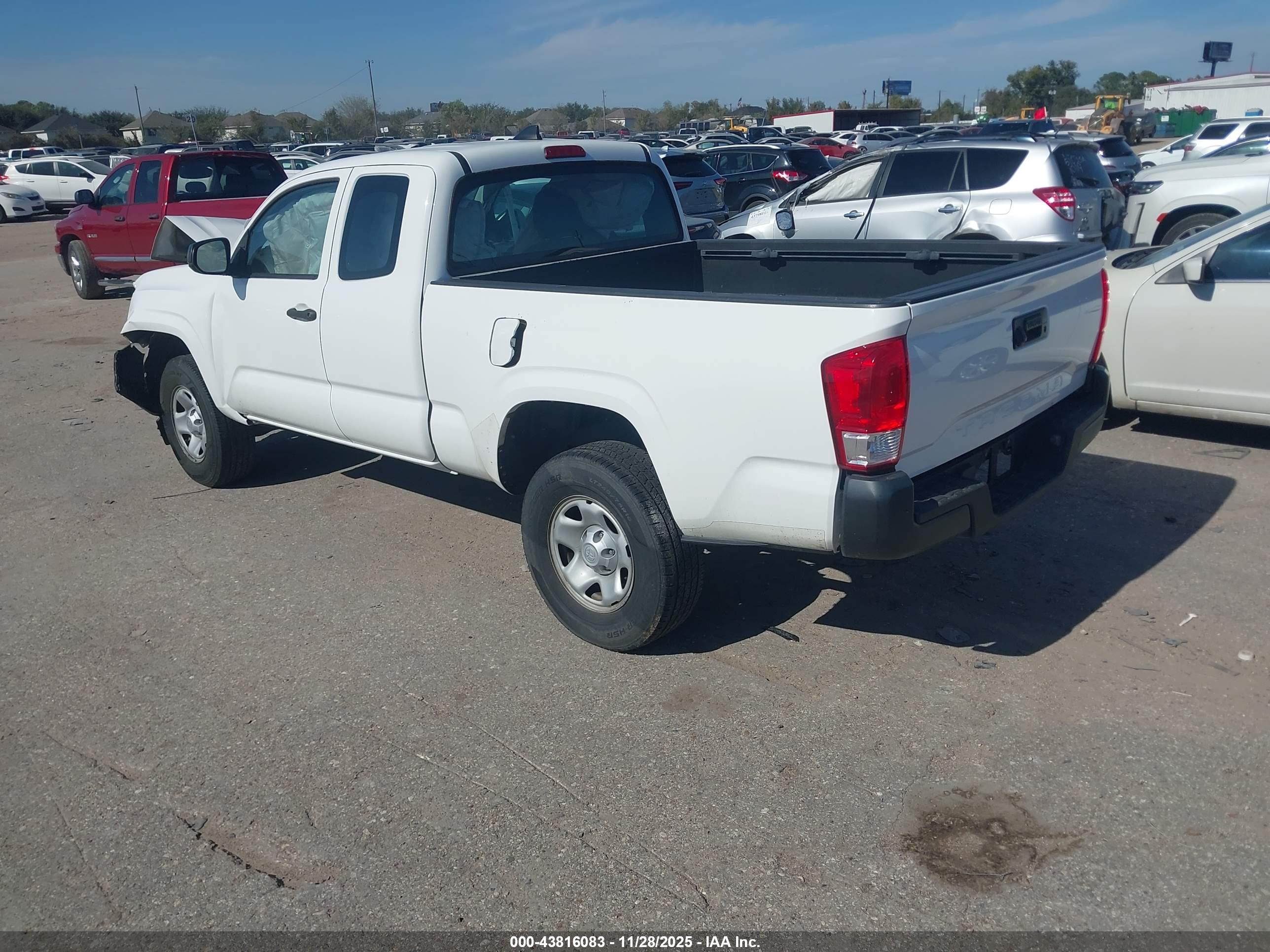 TOYOTA TACOMA image 3