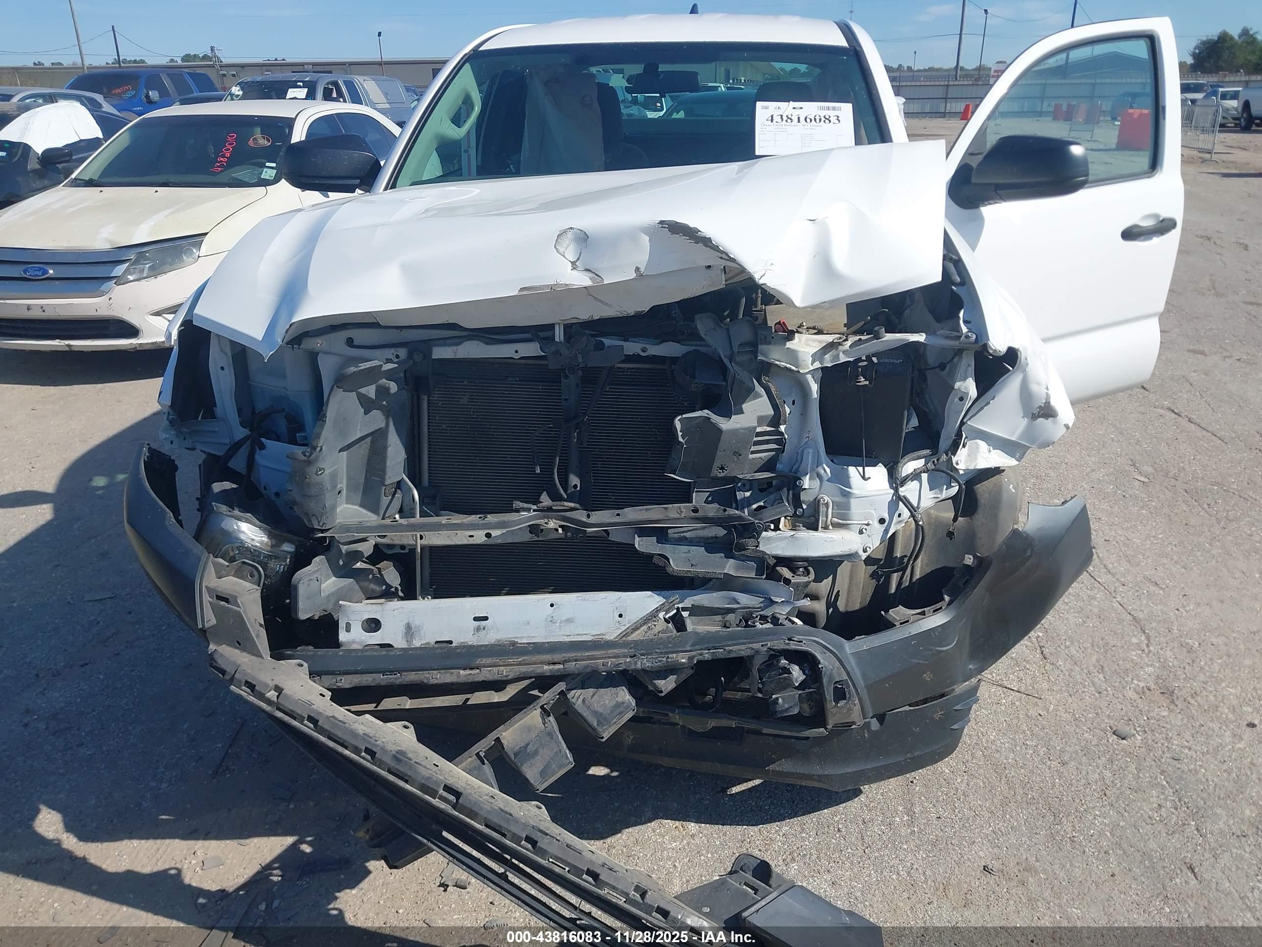 TOYOTA TACOMA image 6