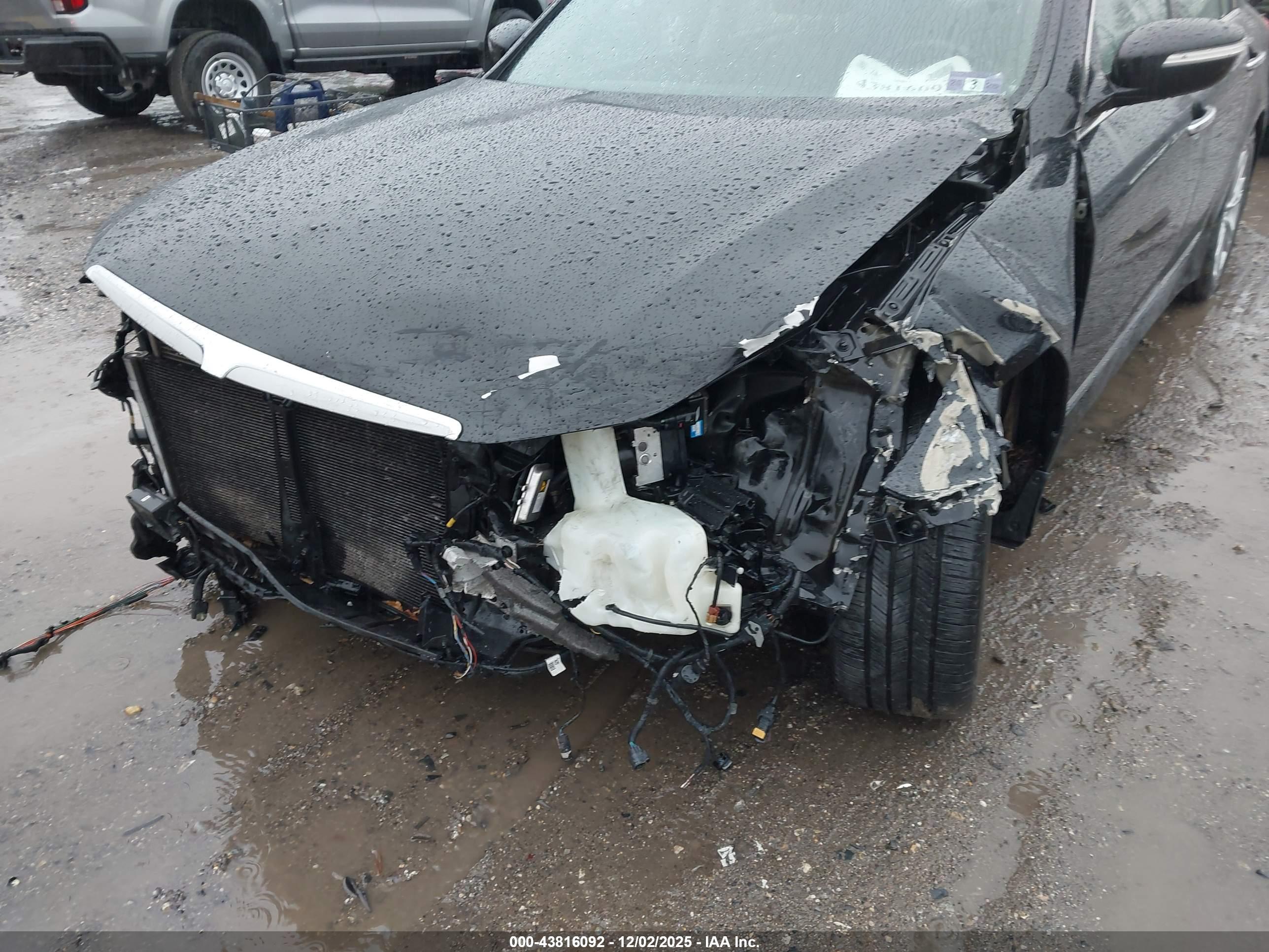 HYUNDAI GENESIS image 6