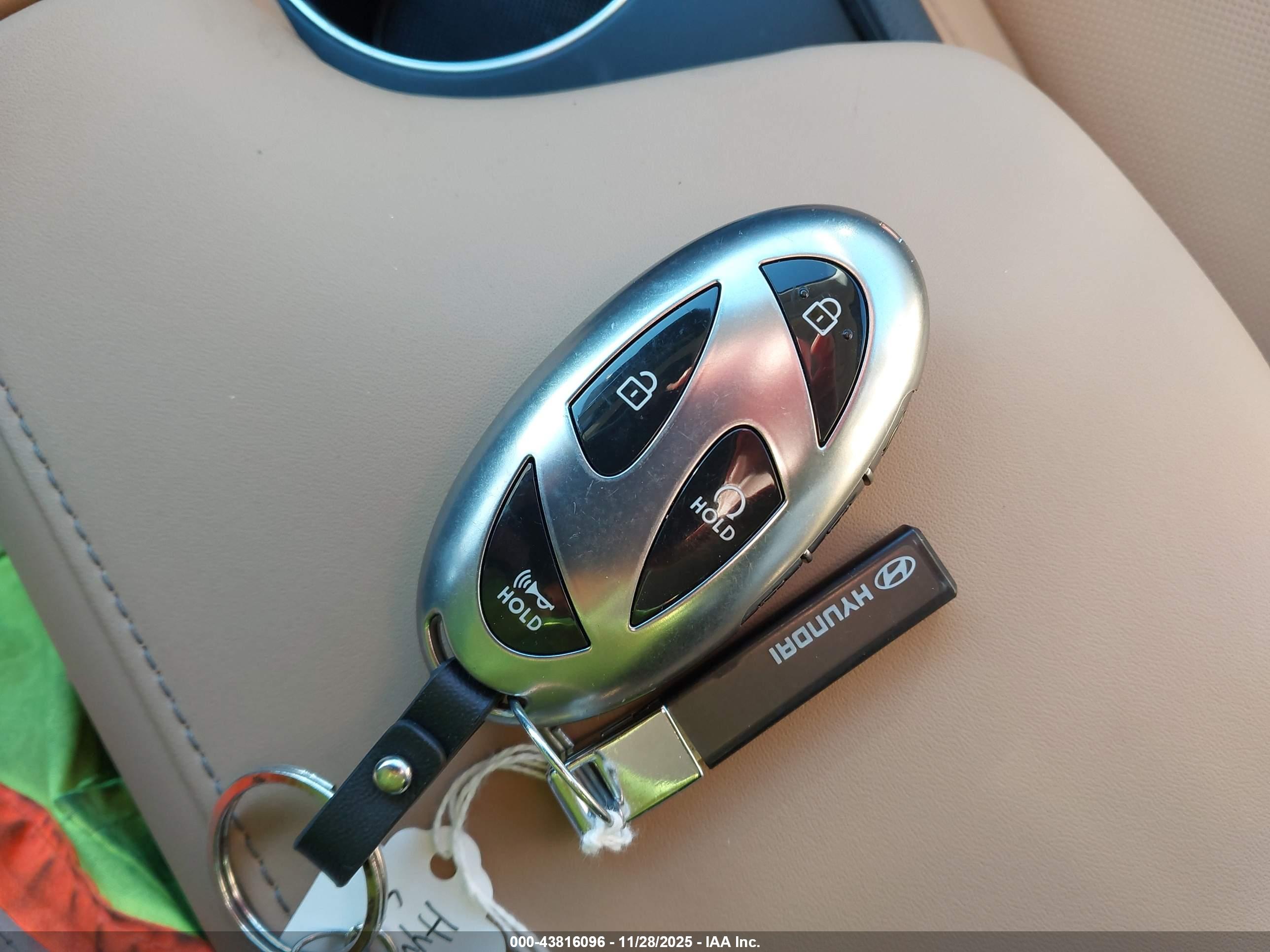 HYUNDAI SONATA image 11