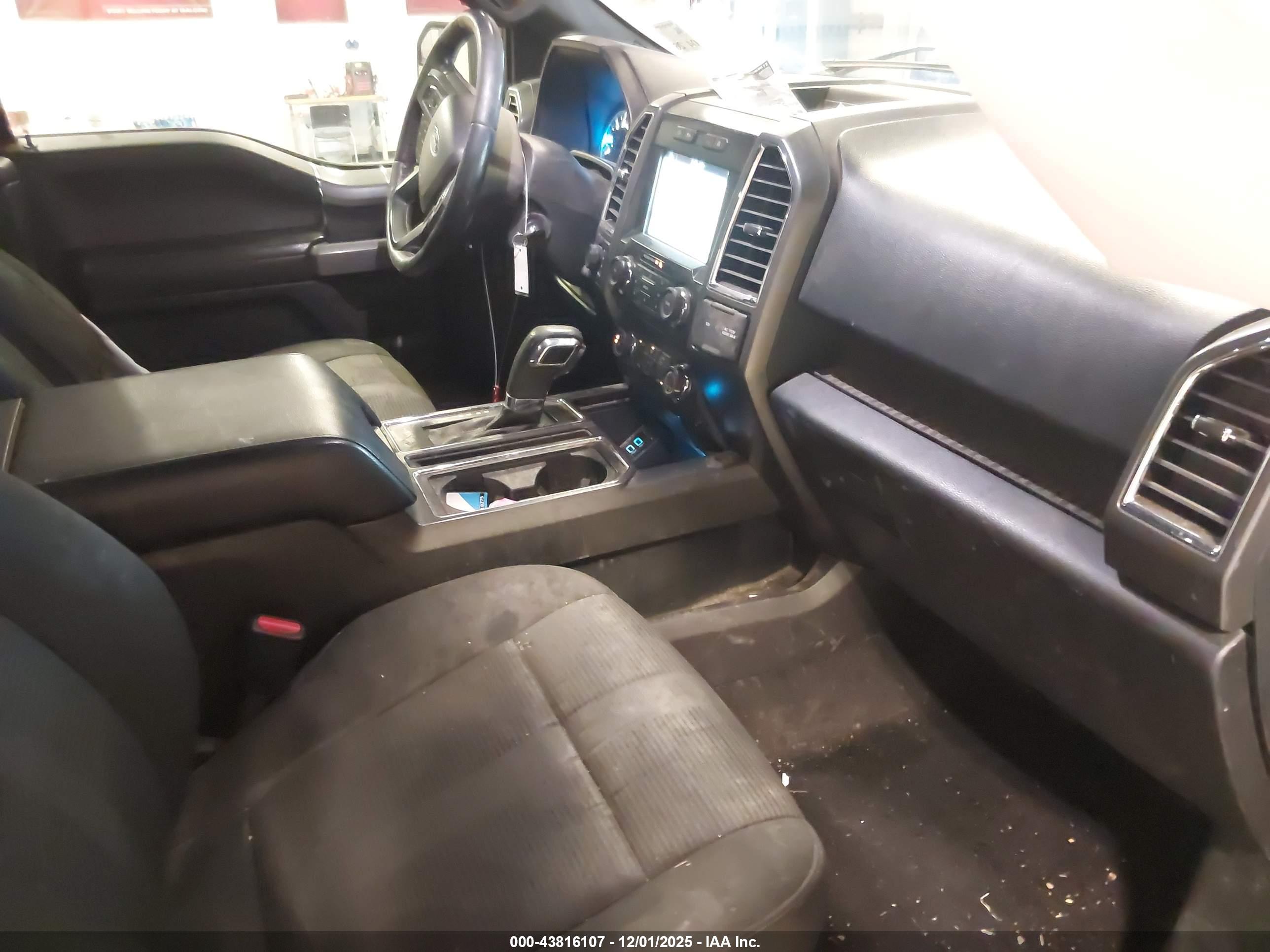 FORD F-150 image 5