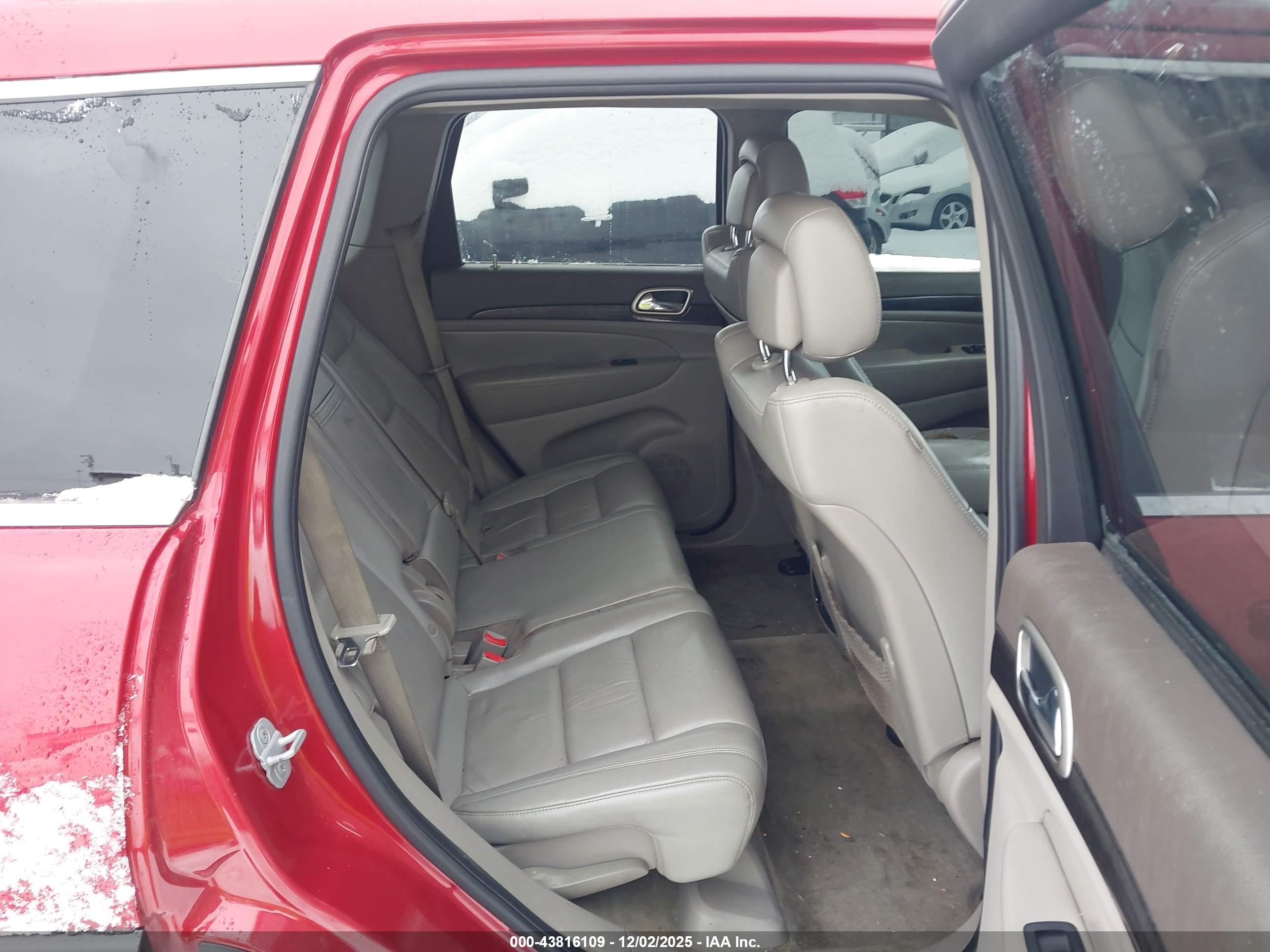 JEEP GRAND image 8
